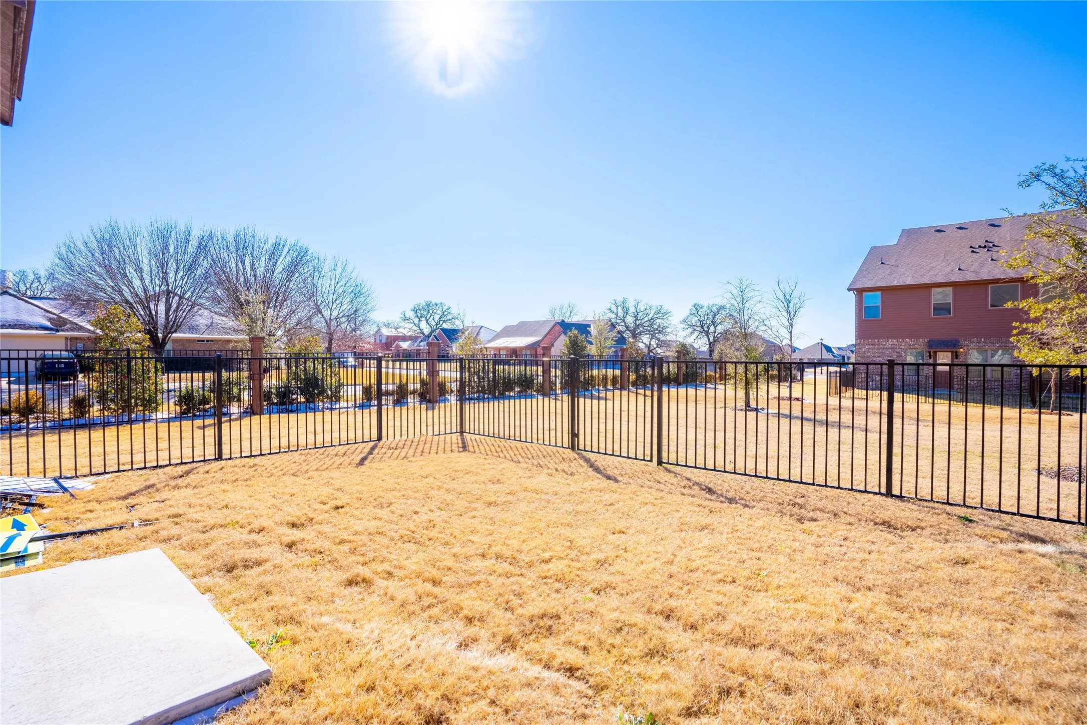 Townhouse For Rent in Hunt County , 6819 Topaz Drive, Greenville, Texas 75402, 3 Bedroom, 3 Bathroom, 2 Garage spaces, 1,926 Sqft, built in 2021, mls#21319705, Real Estate Agent in Greenville, Homes For Rent in Hunt county, Homes For Rent in Greenville, Realtor in Greenville Texas, Real Estate Brokerage Independent Realty Texas, Luminita Cordes Realtor