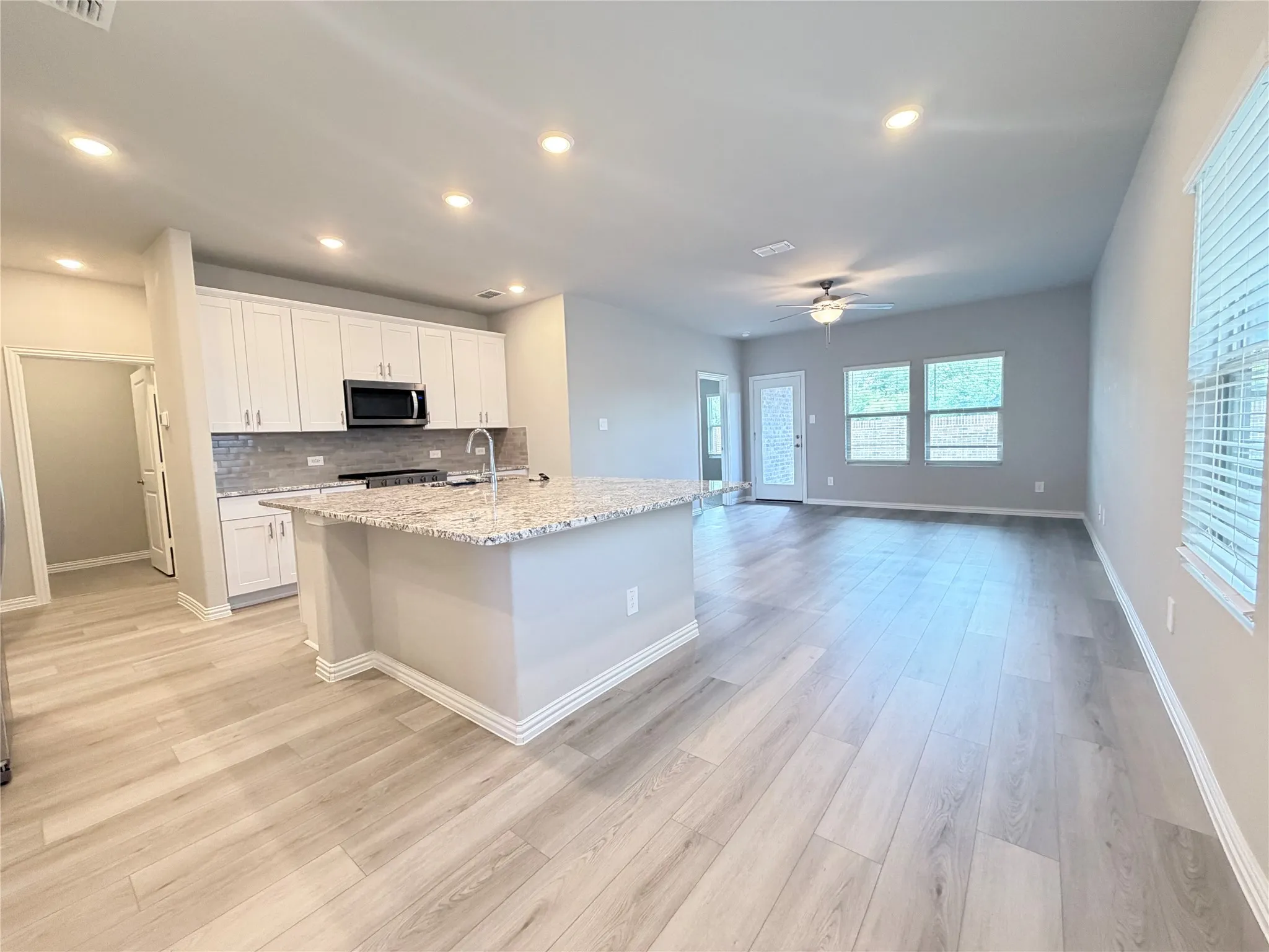 Single Family Residence For Rent in Collin County , 508 Melody Hill Drive, Princeton, Texas 75071, 3 Bedroom, 2 Bathroom, 2 Garage spaces, 1,318 Sqft, built in 2025, mls#21319710, Real Estate Agent in Princeton, Homes For Rent in Collin county, Homes For Rent in Princeton, Realtor in Princeton Texas, Real Estate Brokerage Independent Realty Texas, Luminita Cordes Realtor