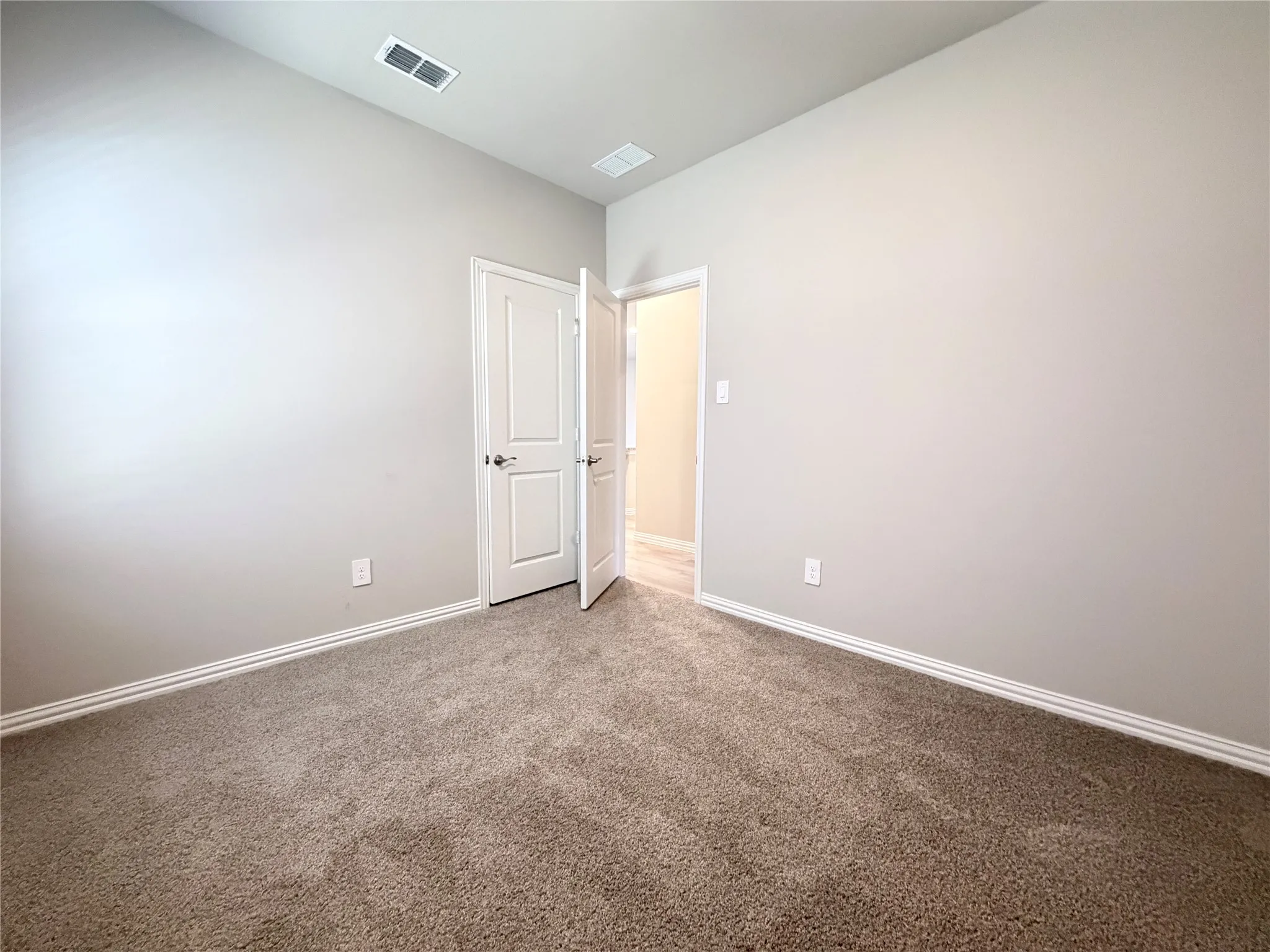 Single Family Residence For Rent in Collin County , 508 Melody Hill Drive, Princeton, Texas 75071, 3 Bedroom, 2 Bathroom, 2 Garage spaces, 1,318 Sqft, built in 2025, mls#21319710, Real Estate Agent in Princeton, Homes For Rent in Collin county, Homes For Rent in Princeton, Realtor in Princeton Texas, Real Estate Brokerage Independent Realty Texas, Luminita Cordes Realtor