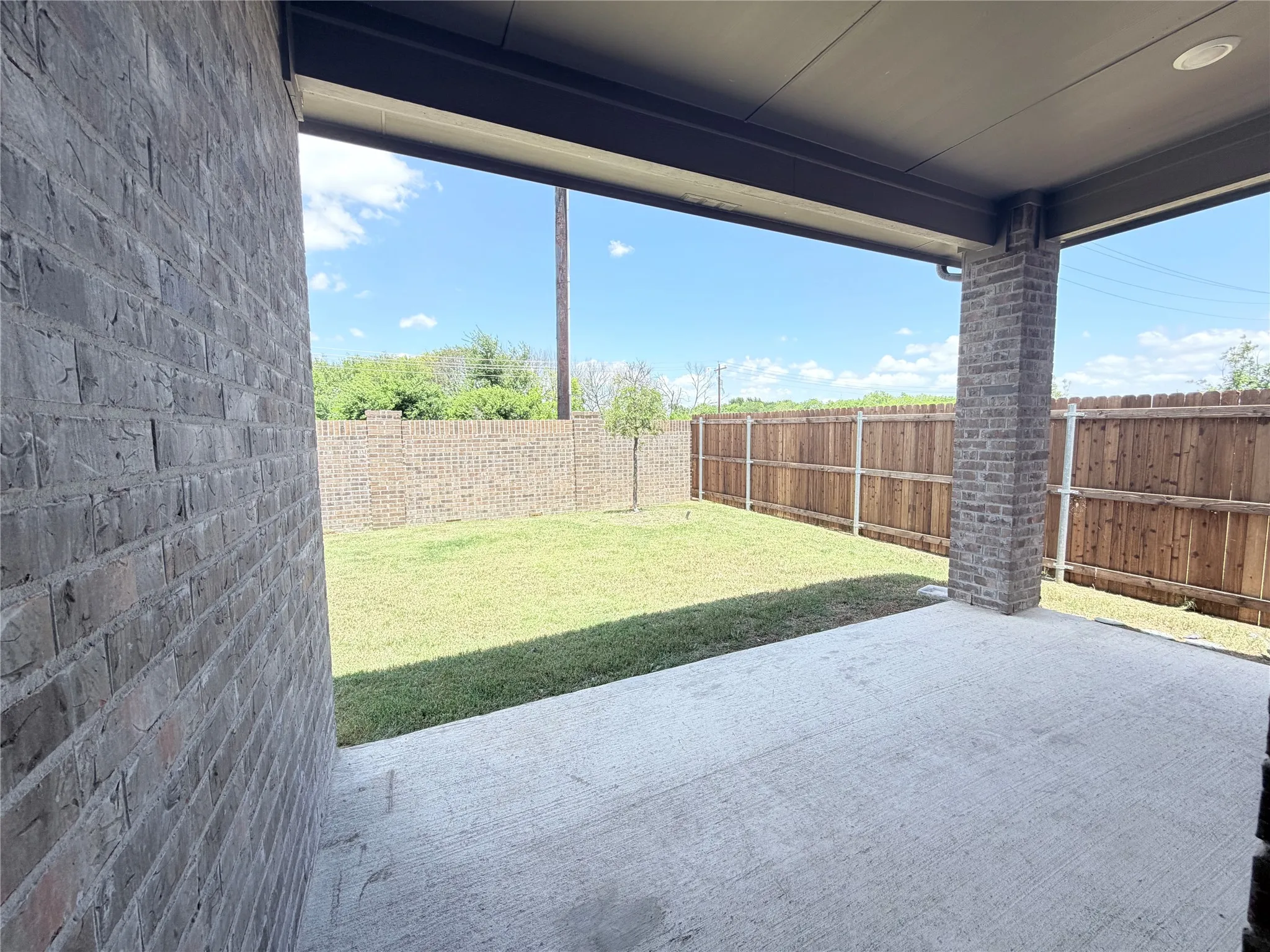 Single Family Residence For Rent in Collin County , 508 Melody Hill Drive, Princeton, Texas 75071, 3 Bedroom, 2 Bathroom, 2 Garage spaces, 1,318 Sqft, built in 2025, mls#21319710, Real Estate Agent in Princeton, Homes For Rent in Collin county, Homes For Rent in Princeton, Realtor in Princeton Texas, Real Estate Brokerage Independent Realty Texas, Luminita Cordes Realtor