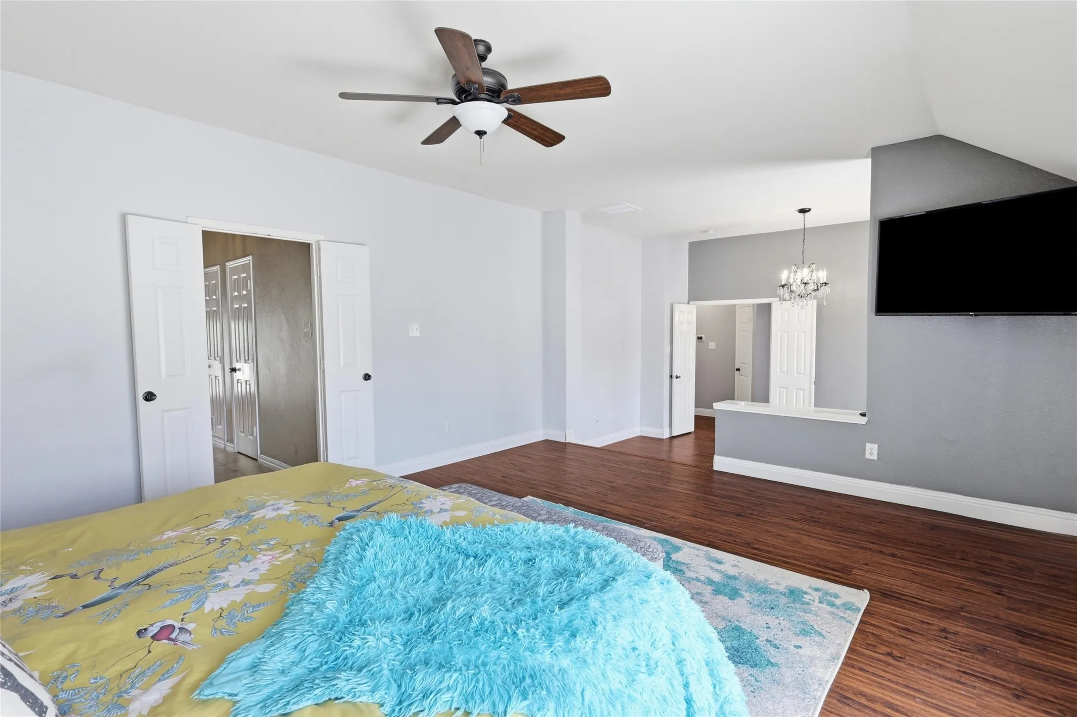 Single Family Residence For Sale in Tarrant County , 1538 Highland Lakes Drive, Keller, Texas 76248, 4 Bedroom, 3 Bathroom, 2 Garage spaces, 3,123 Sqft, built in 1998, mls#21318805, Real Estate Agent in Keller, Homes For Sale in Tarrant county, Homes For Sale in Keller, Realtor in Keller Texas, Real Estate Brokerage Independent Realty Texas, Luminita Cordes Realtor
