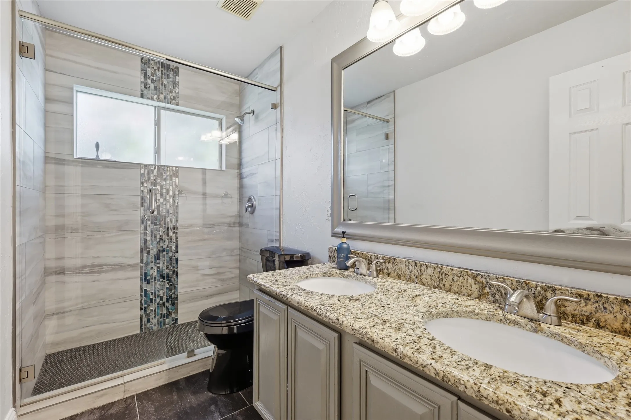 Single Family Residence For Sale in Tarrant County , 1538 Highland Lakes Drive, Keller, Texas 76248, 4 Bedroom, 3 Bathroom, 2 Garage spaces, 3,123 Sqft, built in 1998, mls#21318805, Real Estate Agent in Keller, Homes For Sale in Tarrant county, Homes For Sale in Keller, Realtor in Keller Texas, Real Estate Brokerage Independent Realty Texas, Luminita Cordes Realtor