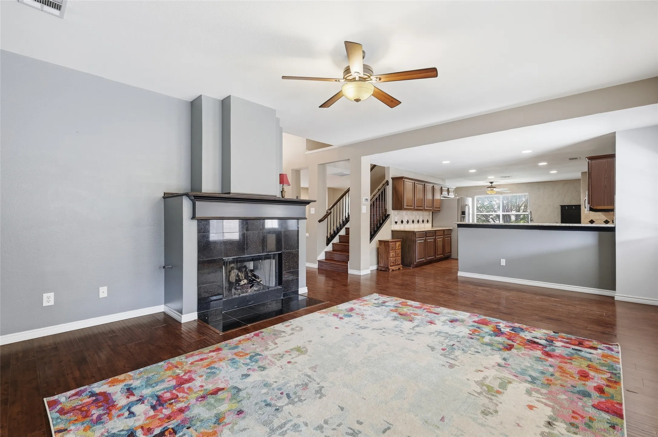 Single Family Residence For Sale in Tarrant County , 1538 Highland Lakes Drive, Keller, Texas 76248, 4 Bedroom, 3 Bathroom, 2 Garage spaces, 3,123 Sqft, built in 1998, mls#21318805, Real Estate Agent in Keller, Homes For Sale in Tarrant county, Homes For Sale in Keller, Realtor in Keller Texas, Real Estate Brokerage Independent Realty Texas, Luminita Cordes Realtor