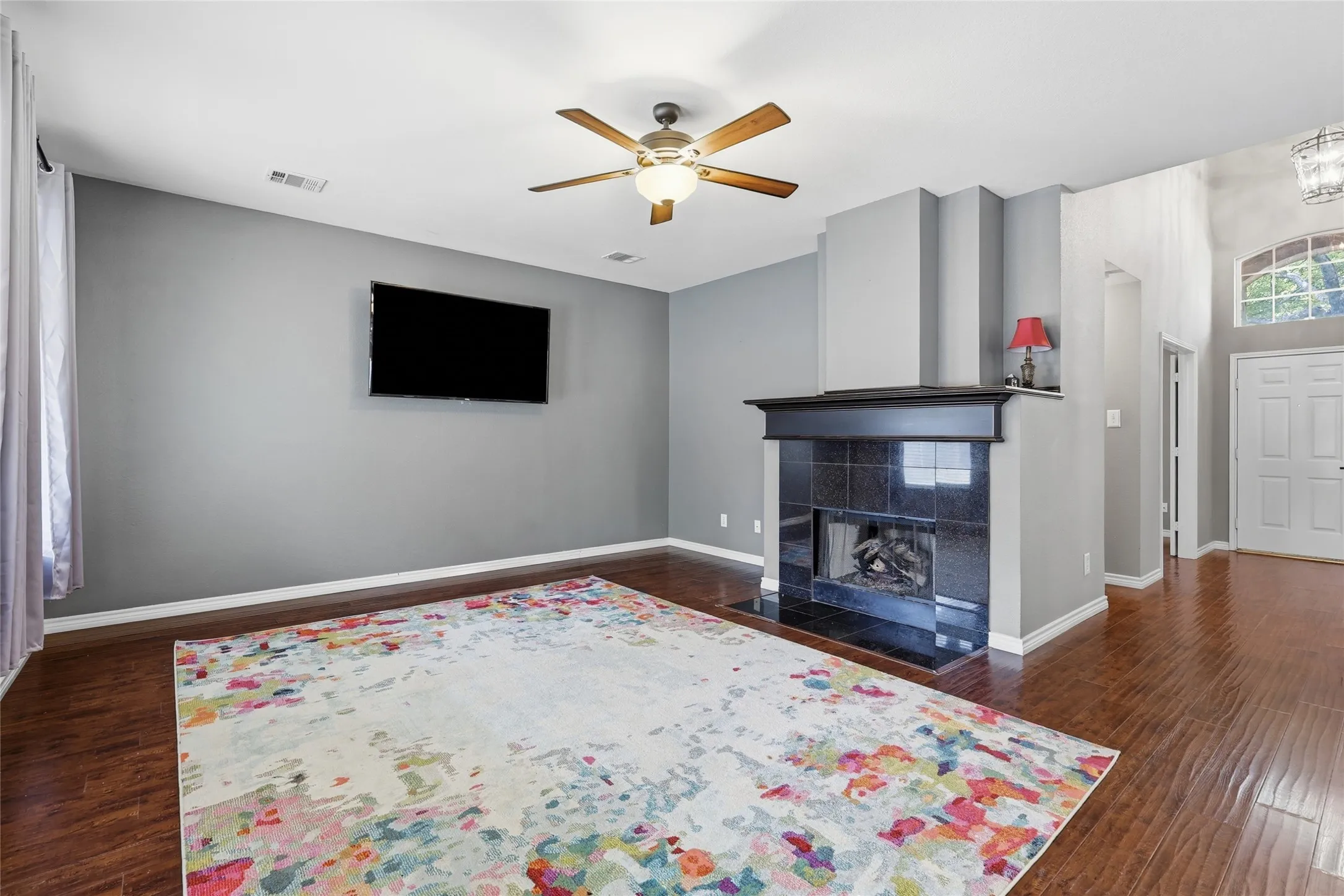 Single Family Residence For Sale in Tarrant County , 1538 Highland Lakes Drive, Keller, Texas 76248, 4 Bedroom, 3 Bathroom, 2 Garage spaces, 3,123 Sqft, built in 1998, mls#21318805, Real Estate Agent in Keller, Homes For Sale in Tarrant county, Homes For Sale in Keller, Realtor in Keller Texas, Real Estate Brokerage Independent Realty Texas, Luminita Cordes Realtor