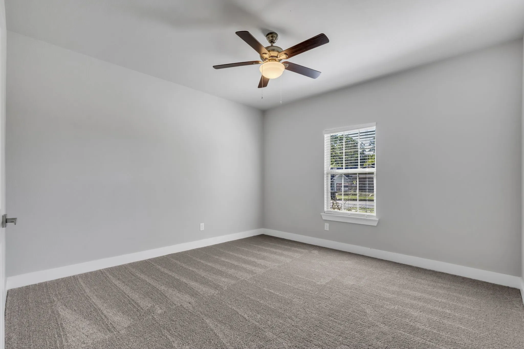 Single Family Residence For Rent in Grayson County , 121 W Morton Street, Denison, Texas 75021, 3 Bedroom, 2 Bathroom, 2 Garage spaces, 1,598 Sqft, built in 2023, mls#21319724, Real Estate Agent in Denison, Homes For Rent in Grayson county, Homes For Rent in Denison, Realtor in Denison Texas, Real Estate Brokerage Independent Realty Texas, Luminita Cordes Realtor
