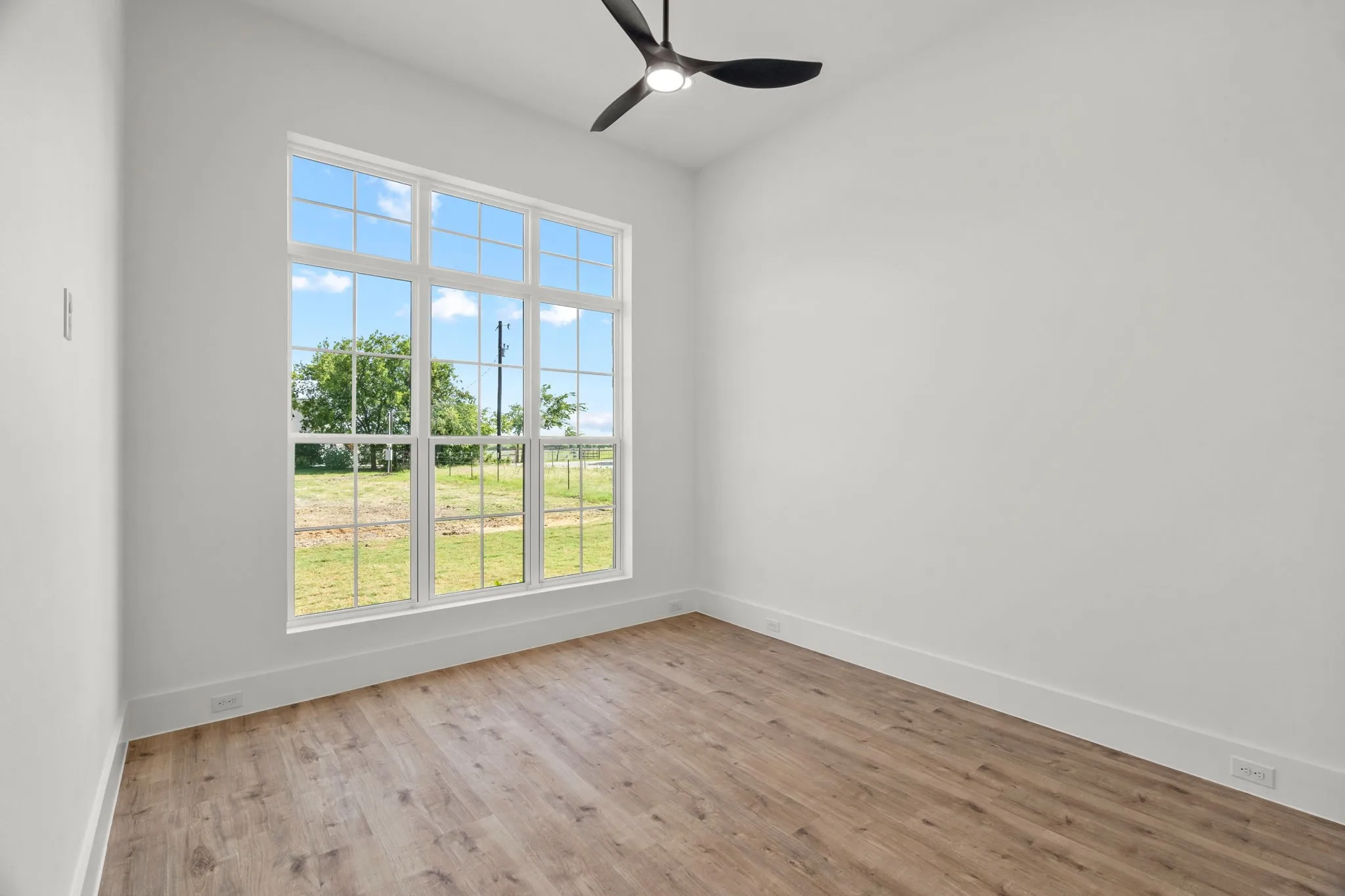 Single Family Residence For Sale in Denton County , 12160 Riek Road, Krum, Texas 76249, 5 Bedroom, 5 Bathroom, 3 Garage spaces, 3,504 Sqft, built in 2026, mls#21319140, Real Estate Agent in Krum, Homes For Sale in Denton county, Homes For Sale in Krum, Realtor in Krum Texas, Real Estate Brokerage Independent Realty Texas, Luminita Cordes Realtor