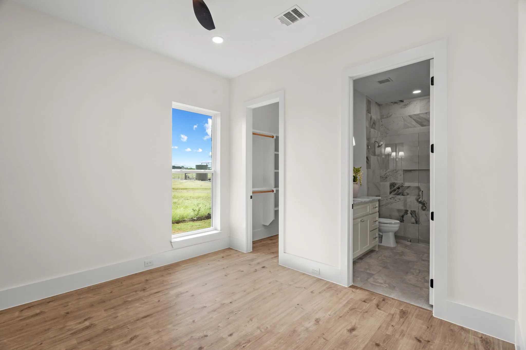 ensuite bedroom