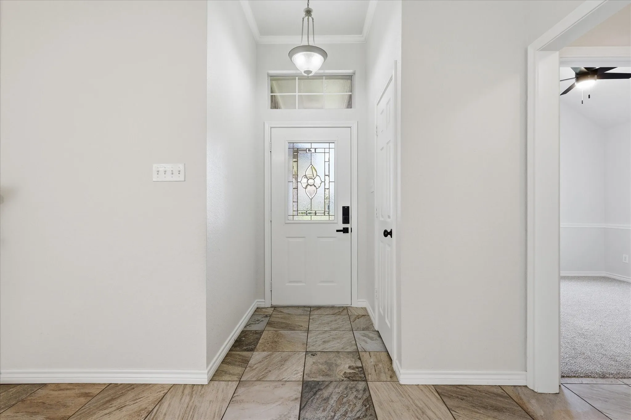 Single Family Residence For Sale in Denton County , 206 Mourning Dove Lane, Krum, Texas 76249, 3 Bedroom, 2 Bathroom, 2 Garage spaces, 1,322 Sqft, built in 2000, mls#21318594, Real Estate Agent in Krum, Homes For Sale in Denton county, Homes For Sale in Krum, Realtor in Krum Texas, Real Estate Brokerage Independent Realty Texas, Luminita Cordes Realtor