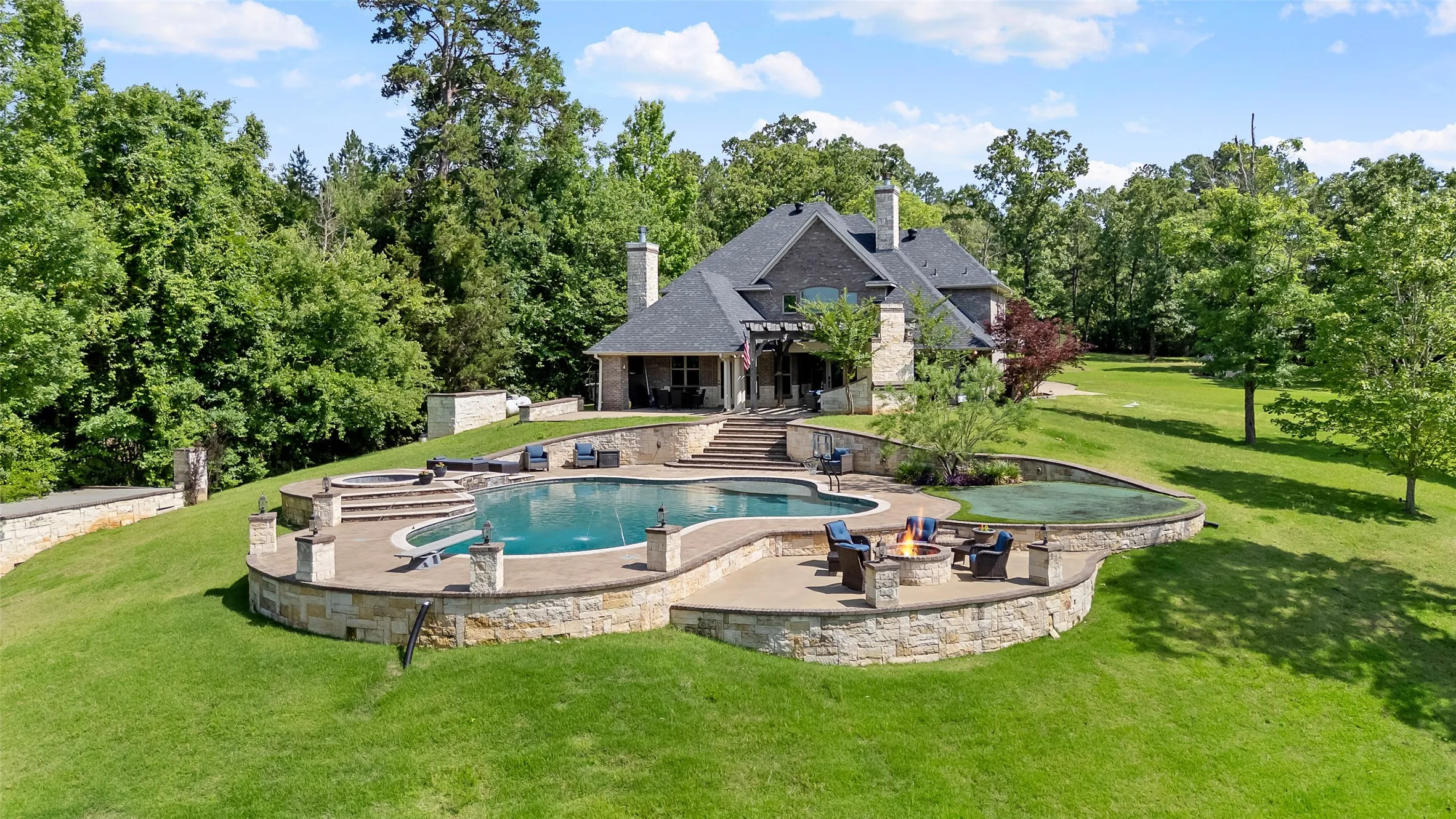 Single Family Residence For Sale in Cass County , 1411 County Road 4120, Atlanta, Texas 75551, 4 Bedroom, 4 Bathroom, 3 Garage spaces, 3,810 Sqft, built in 2010, mls#21319700, Real Estate Agent in Atlanta, Homes For Sale in Cass county, Homes For Sale in Atlanta, Realtor in Atlanta Texas, Real Estate Brokerage Independent Realty Texas, Luminita Cordes Realtor
