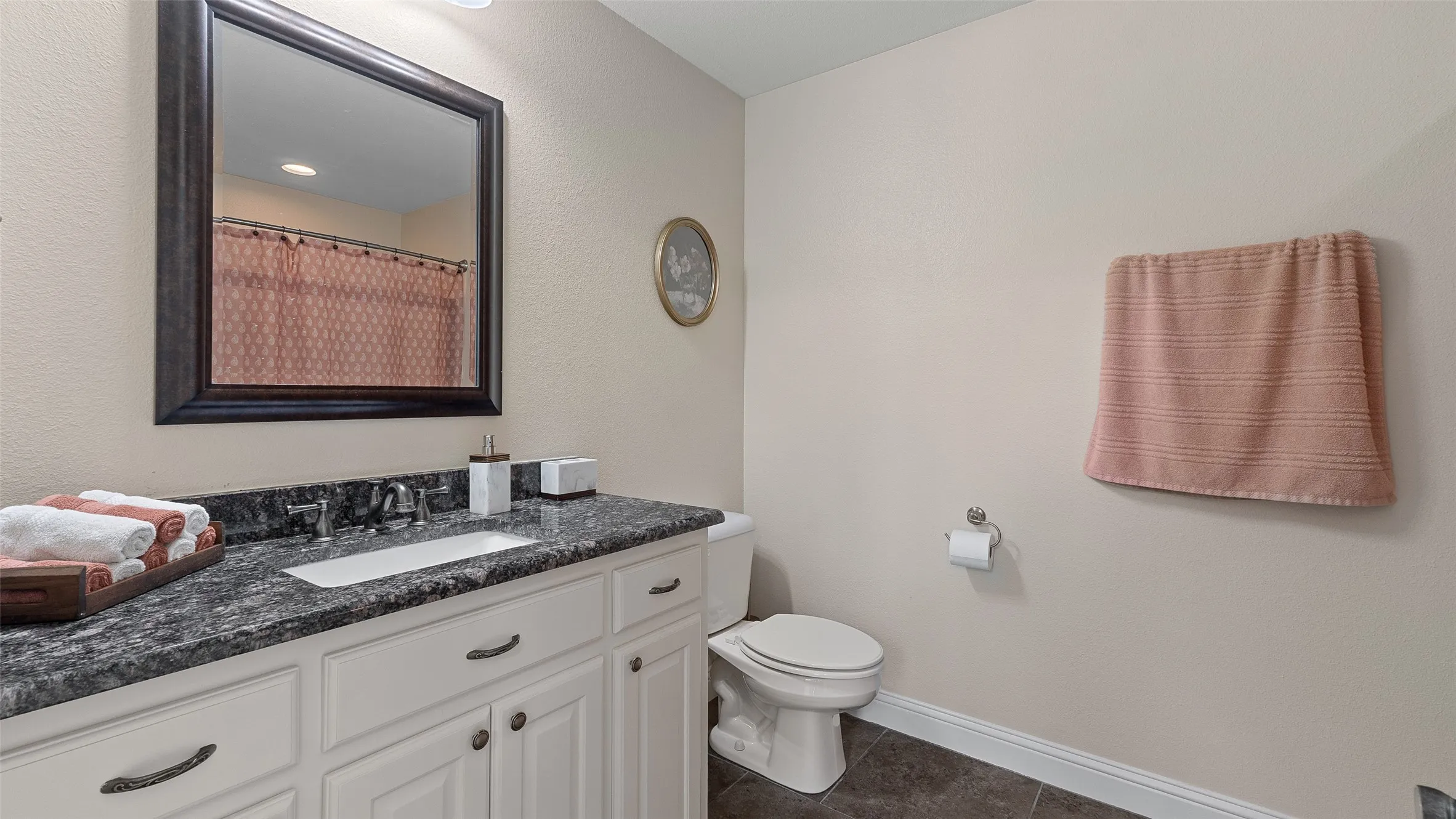 Single Family Residence For Sale in Cass County , 1411 County Road 4120, Atlanta, Texas 75551, 4 Bedroom, 4 Bathroom, 3 Garage spaces, 3,810 Sqft, built in 2010, mls#21319700, Real Estate Agent in Atlanta, Homes For Sale in Cass county, Homes For Sale in Atlanta, Realtor in Atlanta Texas, Real Estate Brokerage Independent Realty Texas, Luminita Cordes Realtor