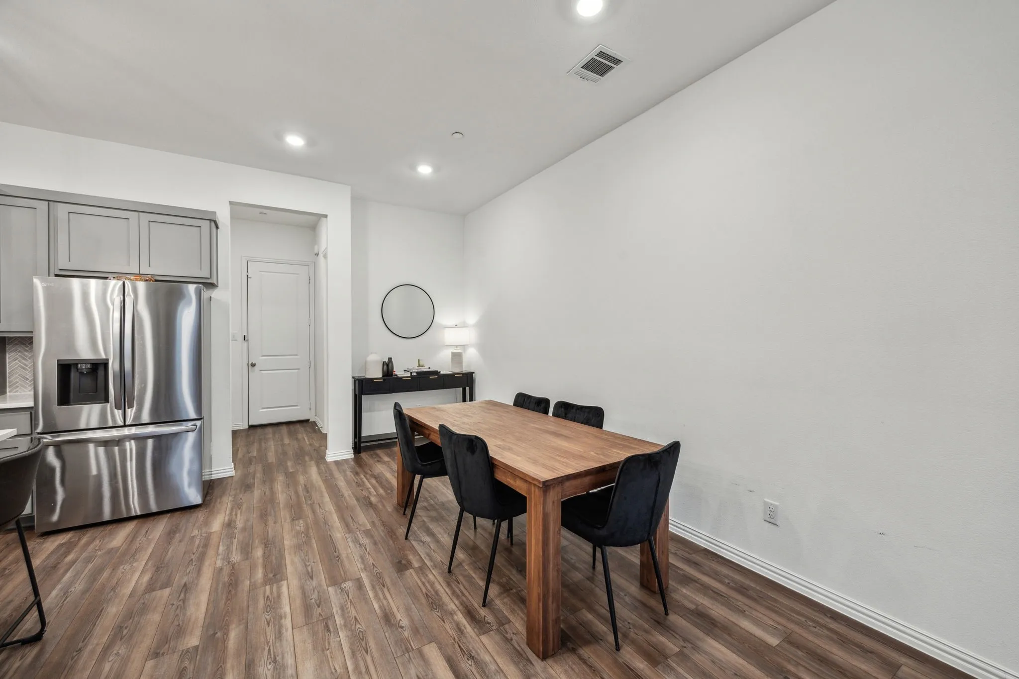 Townhouse For Sale in Dallas County , 3225 Switch Street, Sachse, Texas 75048, 3 Bedroom, 3 Bathroom, 2 Garage spaces, 1,950 Sqft, built in 2022, mls#21319388, Real Estate Agent in Sachse, Homes For Sale in Dallas county, Homes For Sale in Sachse, Realtor in Sachse Texas, Real Estate Brokerage Independent Realty Texas, Luminita Cordes Realtor