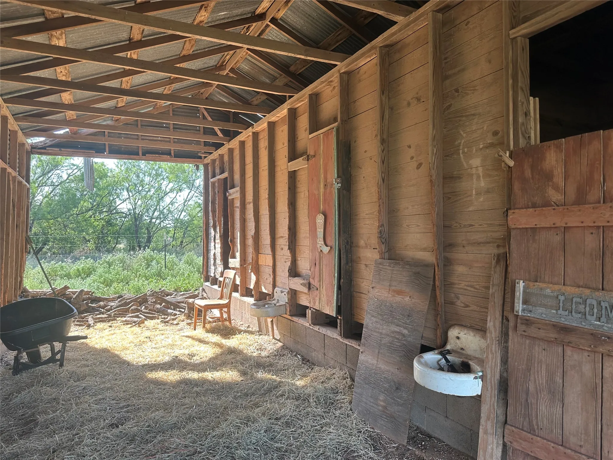 Improved Land For Sale in Knox County , 332 SW Railroad Ave, Knox City, Texas 79529, 0, 0, Garage spaces, 0 Sqft, built in 0, mls#21319761, Real Estate Agent in Knox City, Homes For Sale in Knox county, Homes For Sale in Knox City, Realtor in Knox City Texas, Real Estate Brokerage Independent Realty Texas, Luminita Cordes Realtor