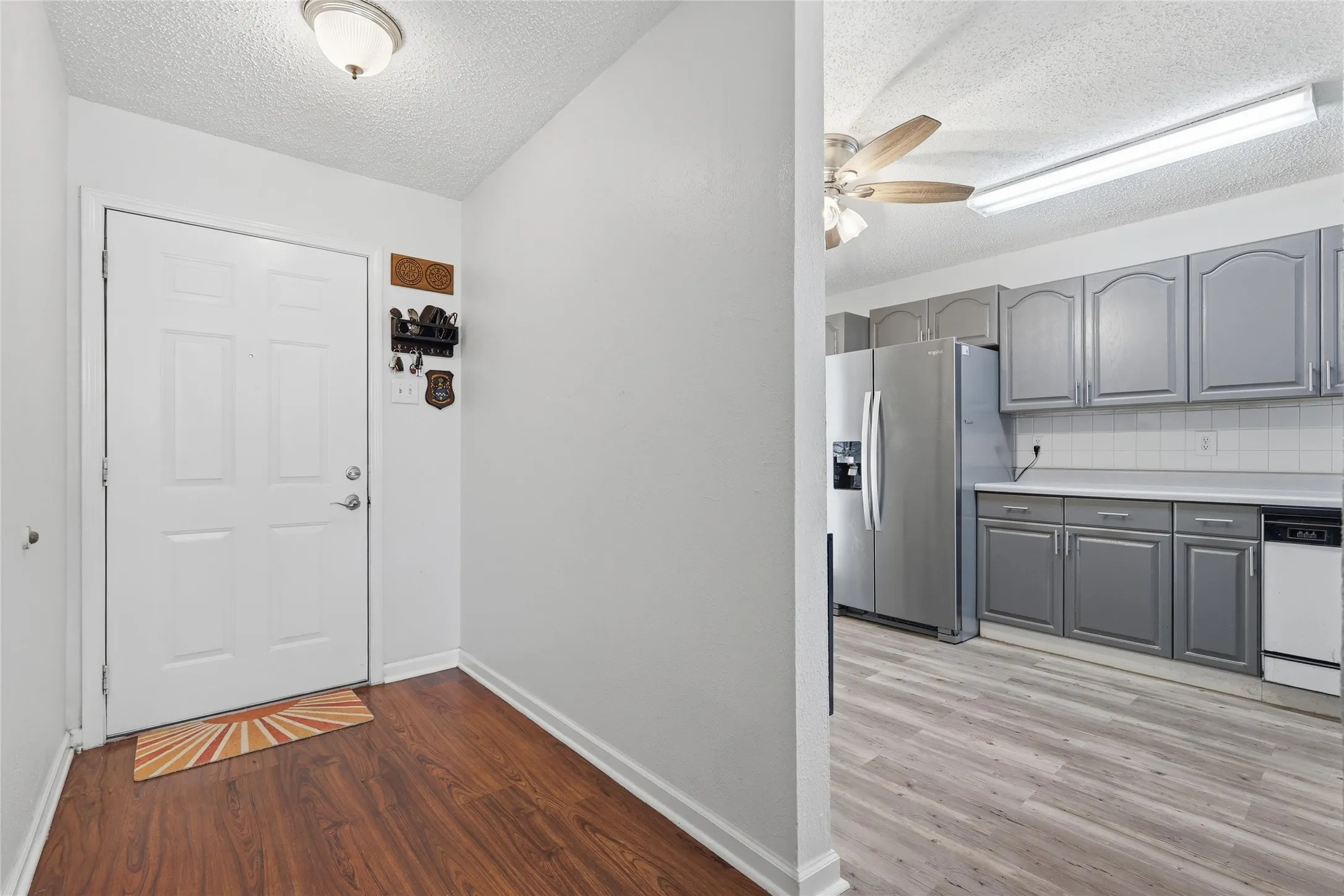 Single Family Residence For Sale in Collin County , 3005 18th Street, Plano, Texas 75074, 3 Bedroom, 1 Bathroom, 1 Garage spaces, 1,044 Sqft, built in 1962, mls#21319141, Real Estate Agent in Plano, Homes For Sale in Collin county, Homes For Sale in Plano, Realtor in Plano Texas, Real Estate Brokerage Independent Realty Texas, Luminita Cordes Realtor