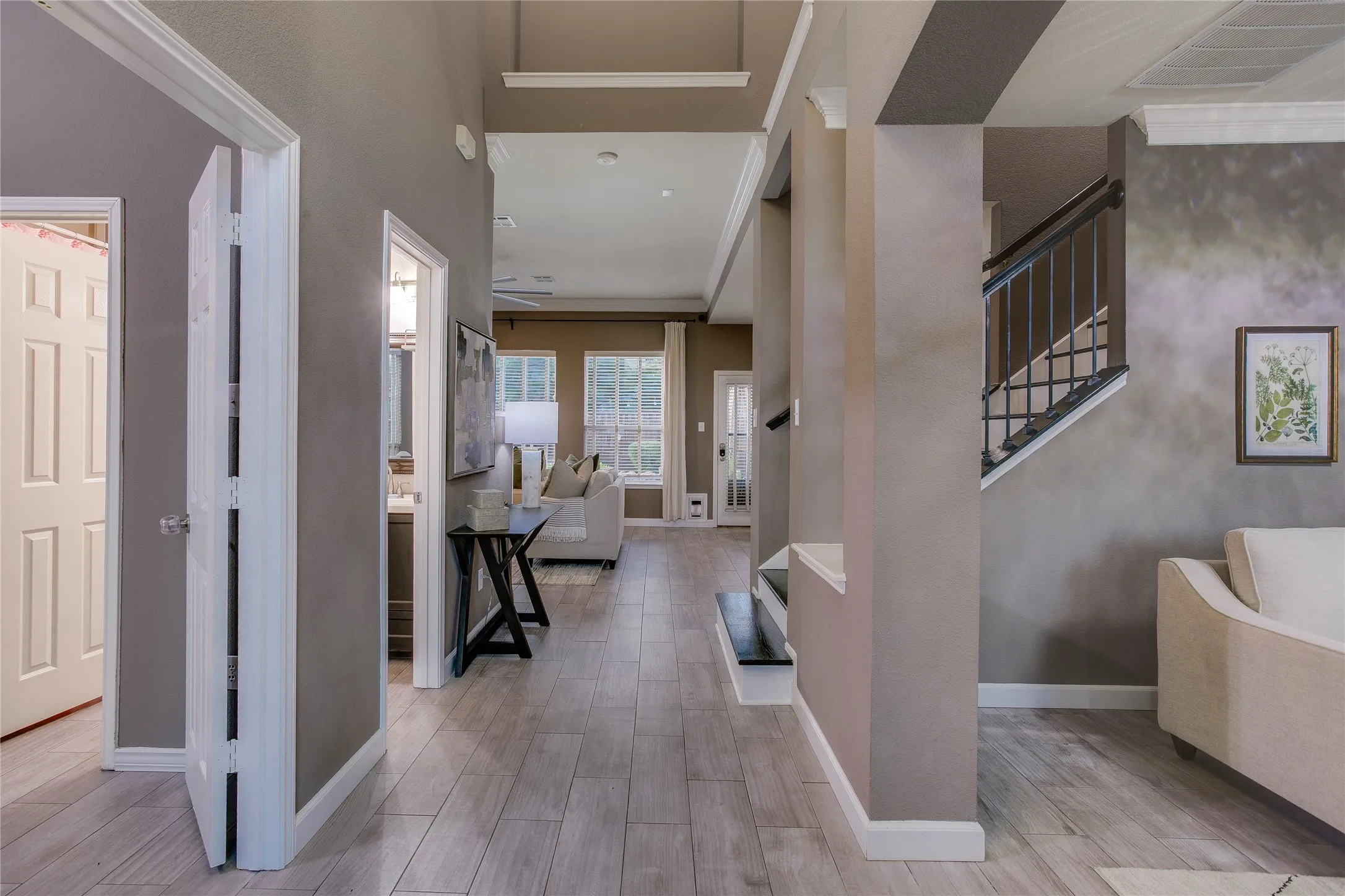 Single Family Residence For Sale in Denton County , 1040 Churchill Drive, Frisco, Texas 75036, 5 Bedroom, 3 Bathroom, 2 Garage spaces, 3,177 Sqft, built in 2001, mls#21313859, Real Estate Agent in Frisco, Homes For Sale in Denton county, Homes For Sale in Frisco, Realtor in Frisco Texas, Real Estate Brokerage Independent Realty Texas, Luminita Cordes Realtor