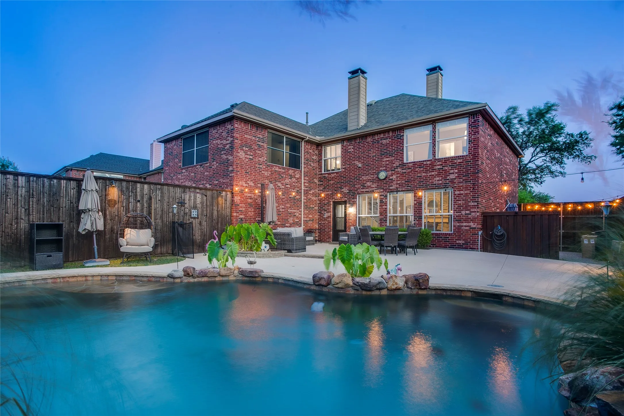 Single Family Residence For Sale in Denton County , 1040 Churchill Drive, Frisco, Texas 75036, 5 Bedroom, 3 Bathroom, 2 Garage spaces, 3,177 Sqft, built in 2001, mls#21313859, Real Estate Agent in Frisco, Homes For Sale in Denton county, Homes For Sale in Frisco, Realtor in Frisco Texas, Real Estate Brokerage Independent Realty Texas, Luminita Cordes Realtor
