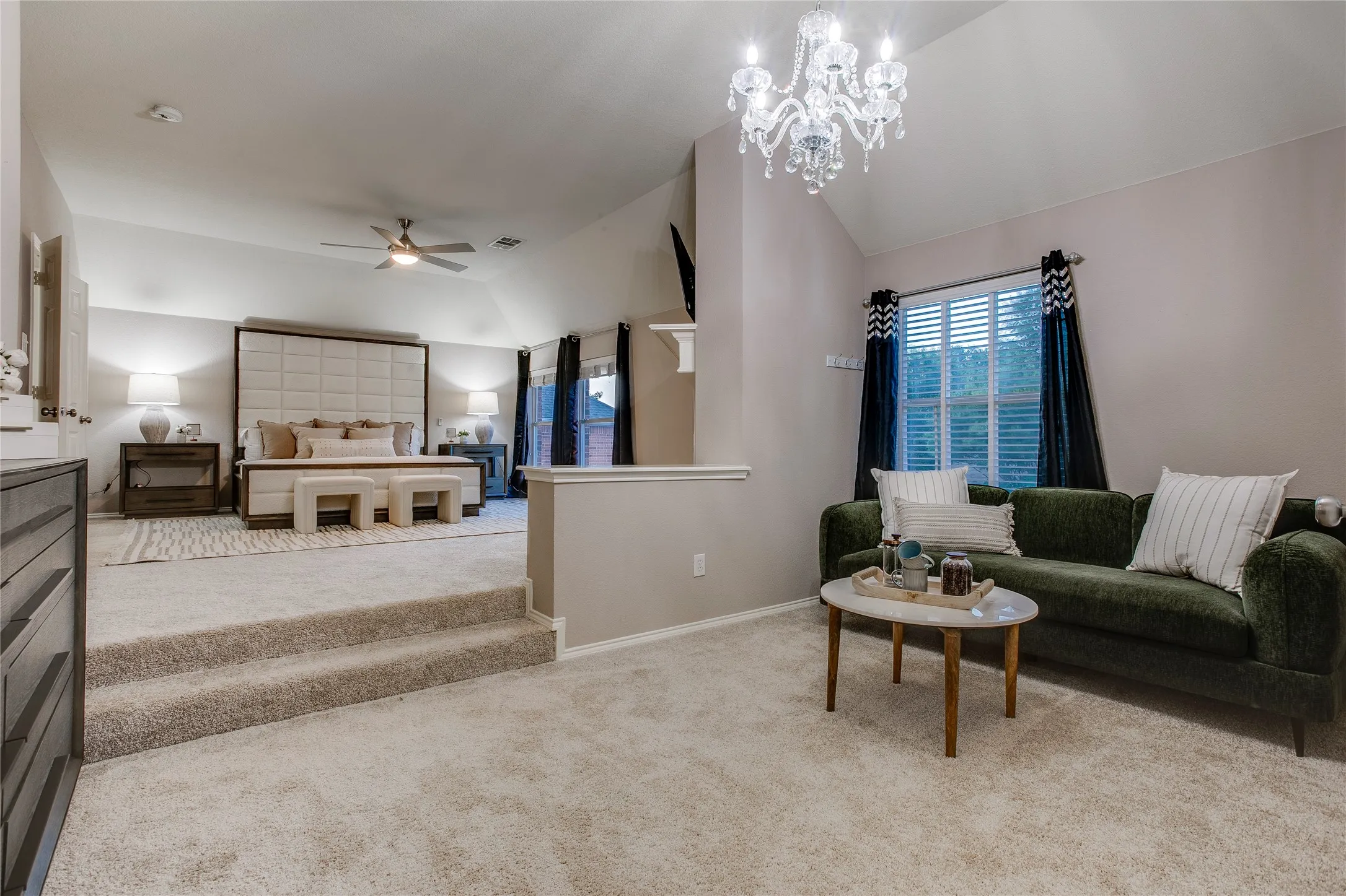 Single Family Residence For Sale in Denton County , 1040 Churchill Drive, Frisco, Texas 75036, 5 Bedroom, 3 Bathroom, 2 Garage spaces, 3,177 Sqft, built in 2001, mls#21313859, Real Estate Agent in Frisco, Homes For Sale in Denton county, Homes For Sale in Frisco, Realtor in Frisco Texas, Real Estate Brokerage Independent Realty Texas, Luminita Cordes Realtor