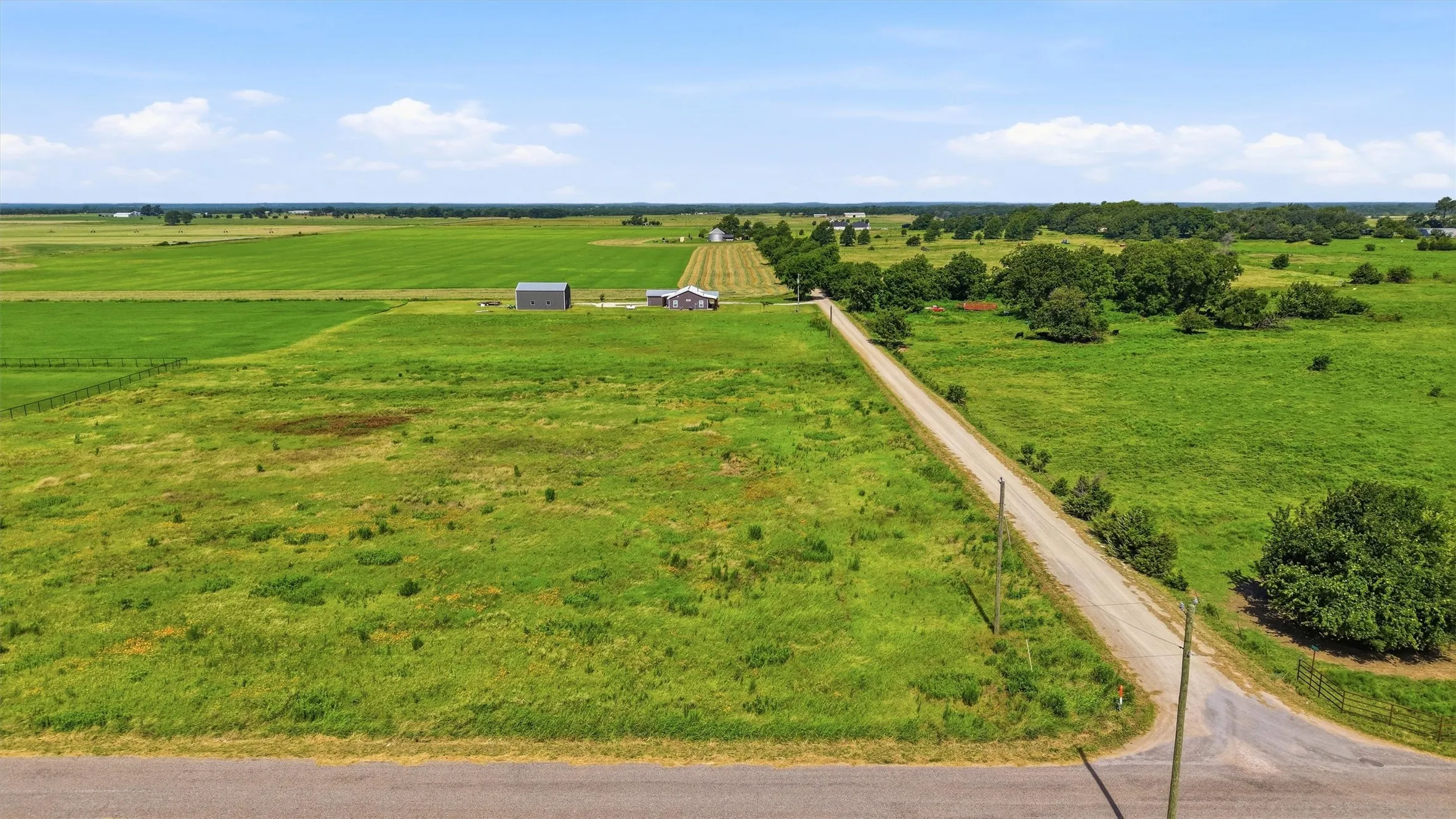 Unimproved Land For Sale in Grayson County , Lot 2 Dawkins Road, Collinsville, Texas 76233, 0, 0, Garage spaces, 0 Sqft, built in 0, mls#21315409, Real Estate Agent in Collinsville, Homes For Sale in Grayson county, Homes For Sale in Collinsville, Realtor in Collinsville Texas, Real Estate Brokerage Independent Realty Texas, Luminita Cordes Realtor