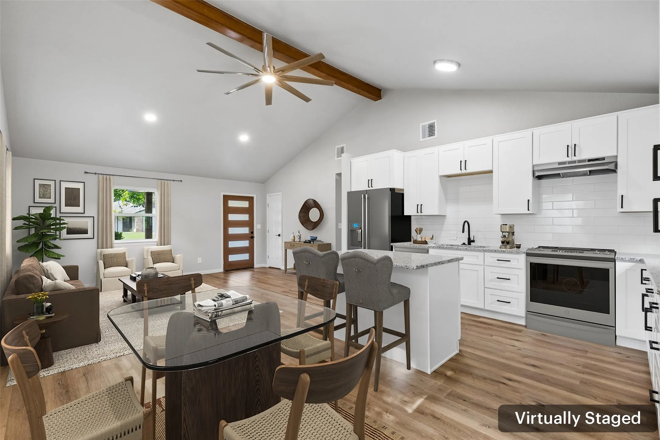 Single Family Residence For Sale in Johnson County , 902 Melanie Lane, Keene, Texas 76059, 3 Bedroom, 2 Bathroom, Garage spaces, 1,276 Sqft, built in 1985, mls#21315637, Real Estate Agent in Keene, Homes For Sale in Johnson county, Homes For Sale in Keene, Realtor in Keene Texas, Real Estate Brokerage Independent Realty Texas, Luminita Cordes Realtor