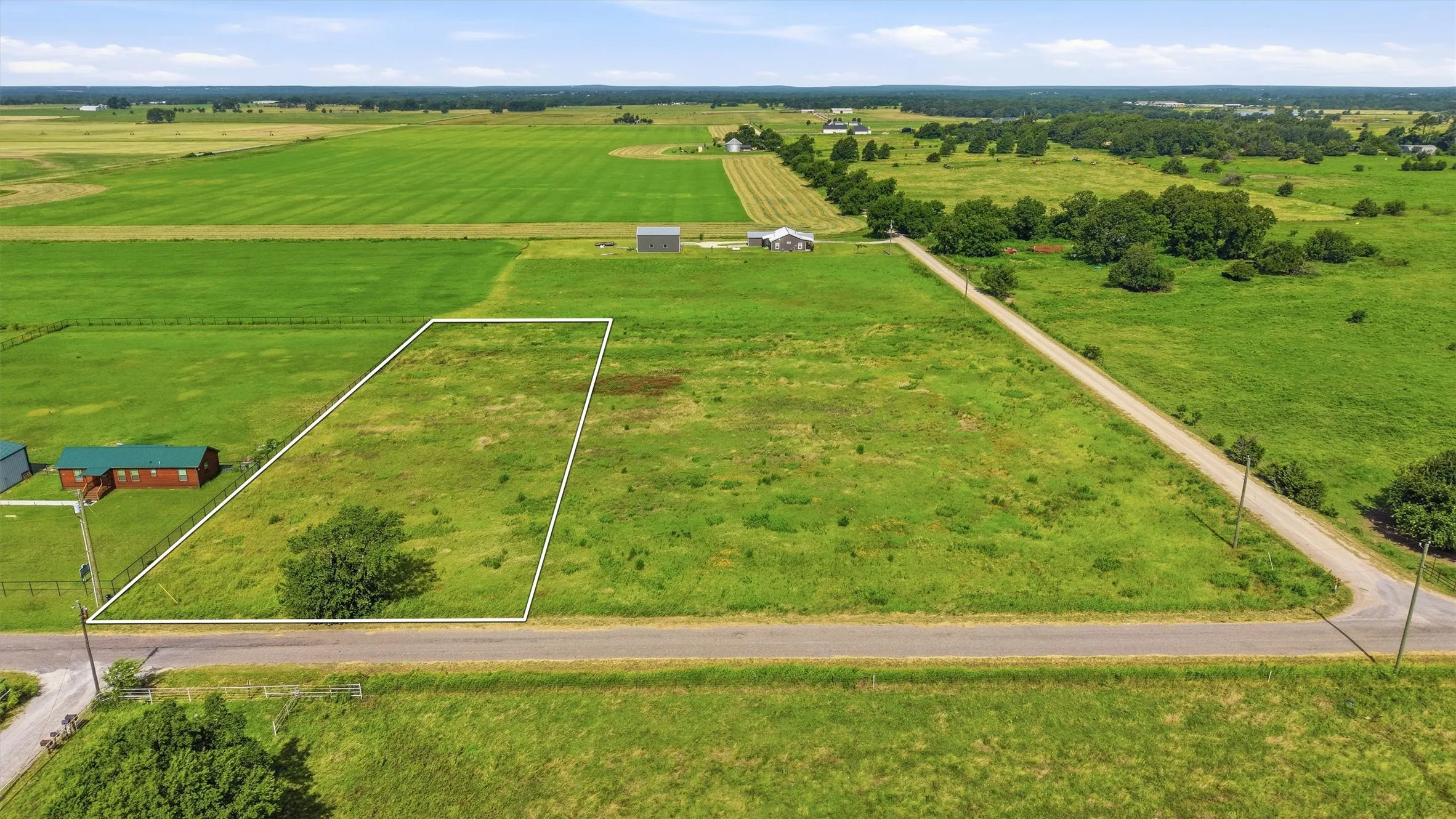Unimproved Land For Sale in Grayson County , Lot 3 Dawkins Road, Collinsville, Texas 76233, 0, 0, Garage spaces, 0 Sqft, built in 0, mls#21315405, Real Estate Agent in Collinsville, Homes For Sale in Grayson county, Homes For Sale in Collinsville, Realtor in Collinsville Texas, Real Estate Brokerage Independent Realty Texas, Luminita Cordes Realtor