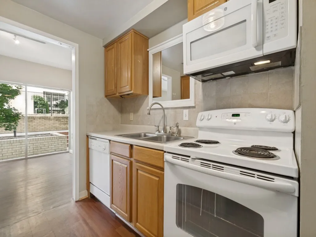 Kitchen Facing Main Area