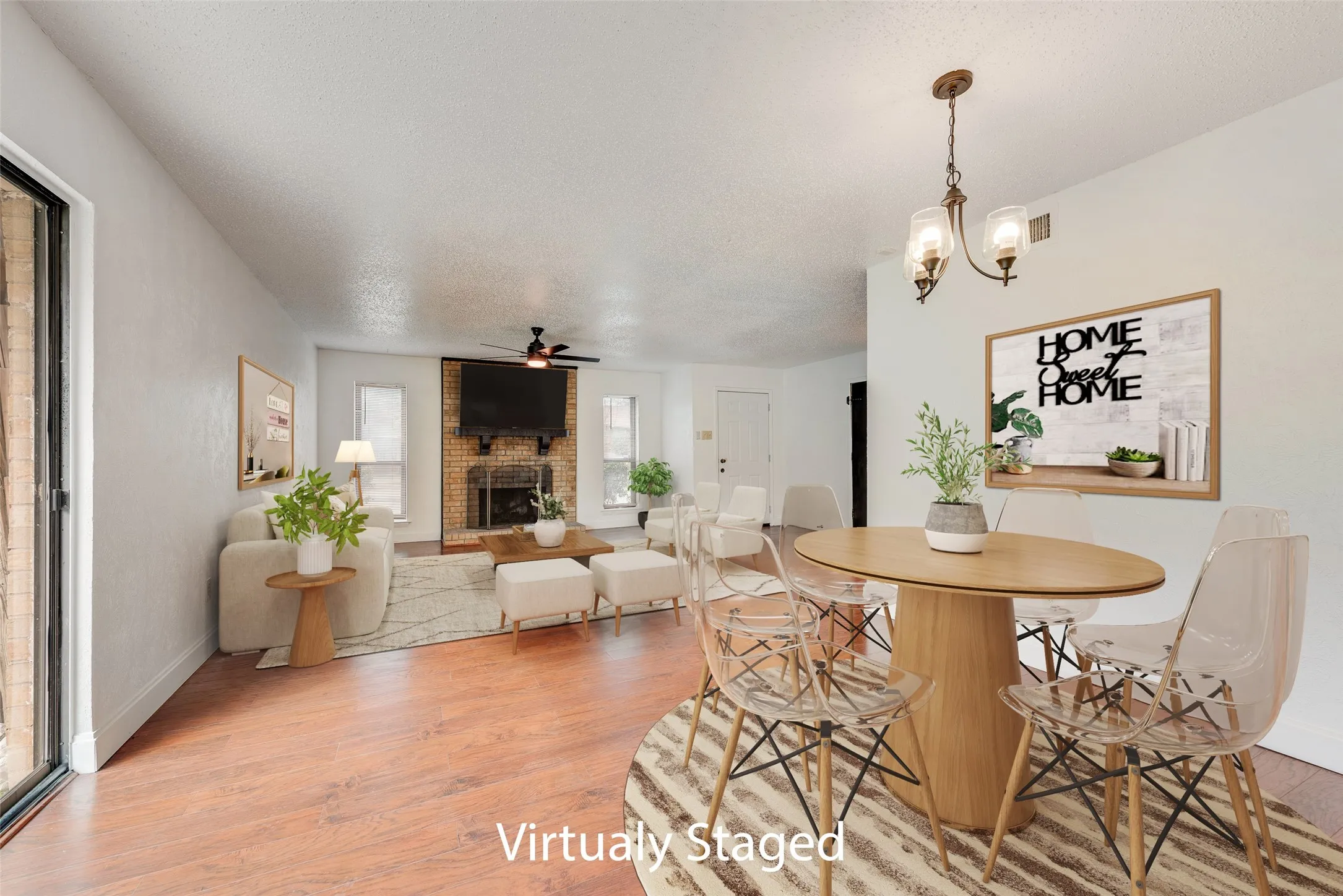 Single Family Residence For Sale in Dallas County , 10906 Listi Drive, Dallas, Texas 75238, 3 Bedroom, 2 Bathroom, 2 Garage spaces, 1,548 Sqft, built in 1981, mls#21319804, Real Estate Agent in Dallas, Homes For Sale in Dallas county, Homes For Sale in Dallas, Realtor in Dallas Texas, Real Estate Brokerage Independent Realty Texas, Luminita Cordes Realtor