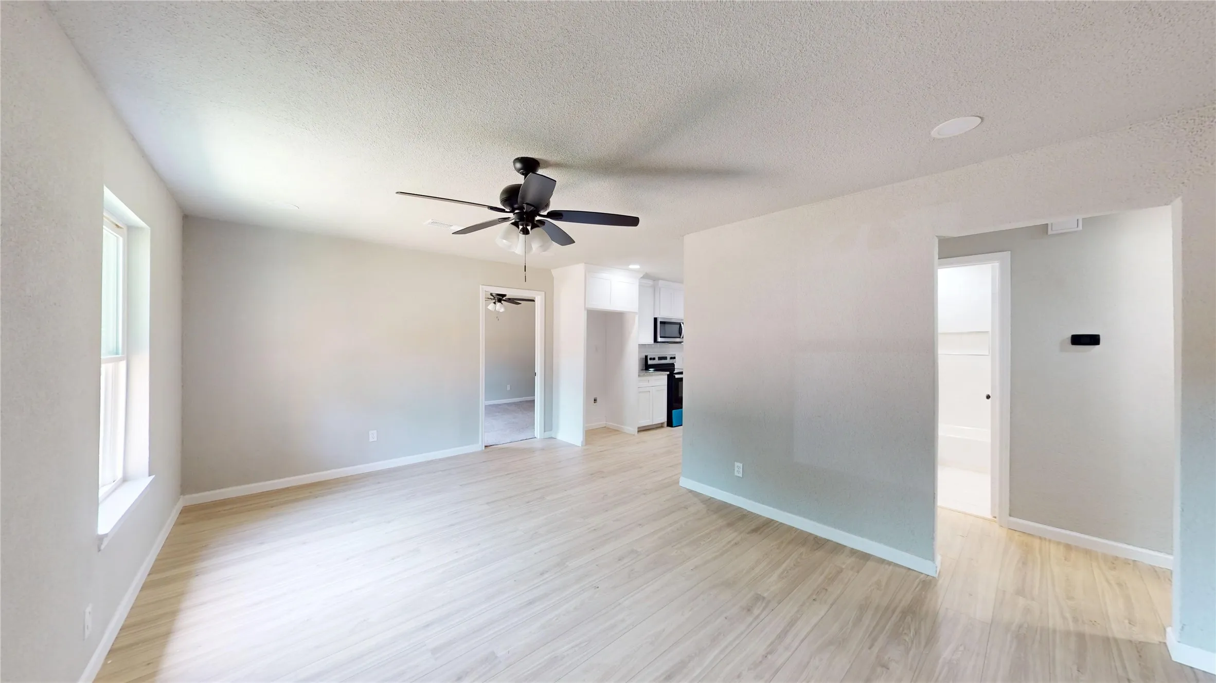Single Family Residence For Sale in Tarrant County , 3725 Childress Street, Fort Worth, Texas 76119, 4 Bedroom, 2 Bathroom, Garage spaces, 1,283 Sqft, built in 1951, mls#21319590, Real Estate Agent in Fort Worth, Homes For Sale in Tarrant county, Homes For Sale in Fort Worth, Realtor in Fort Worth Texas, Real Estate Brokerage Independent Realty Texas, Luminita Cordes Realtor
