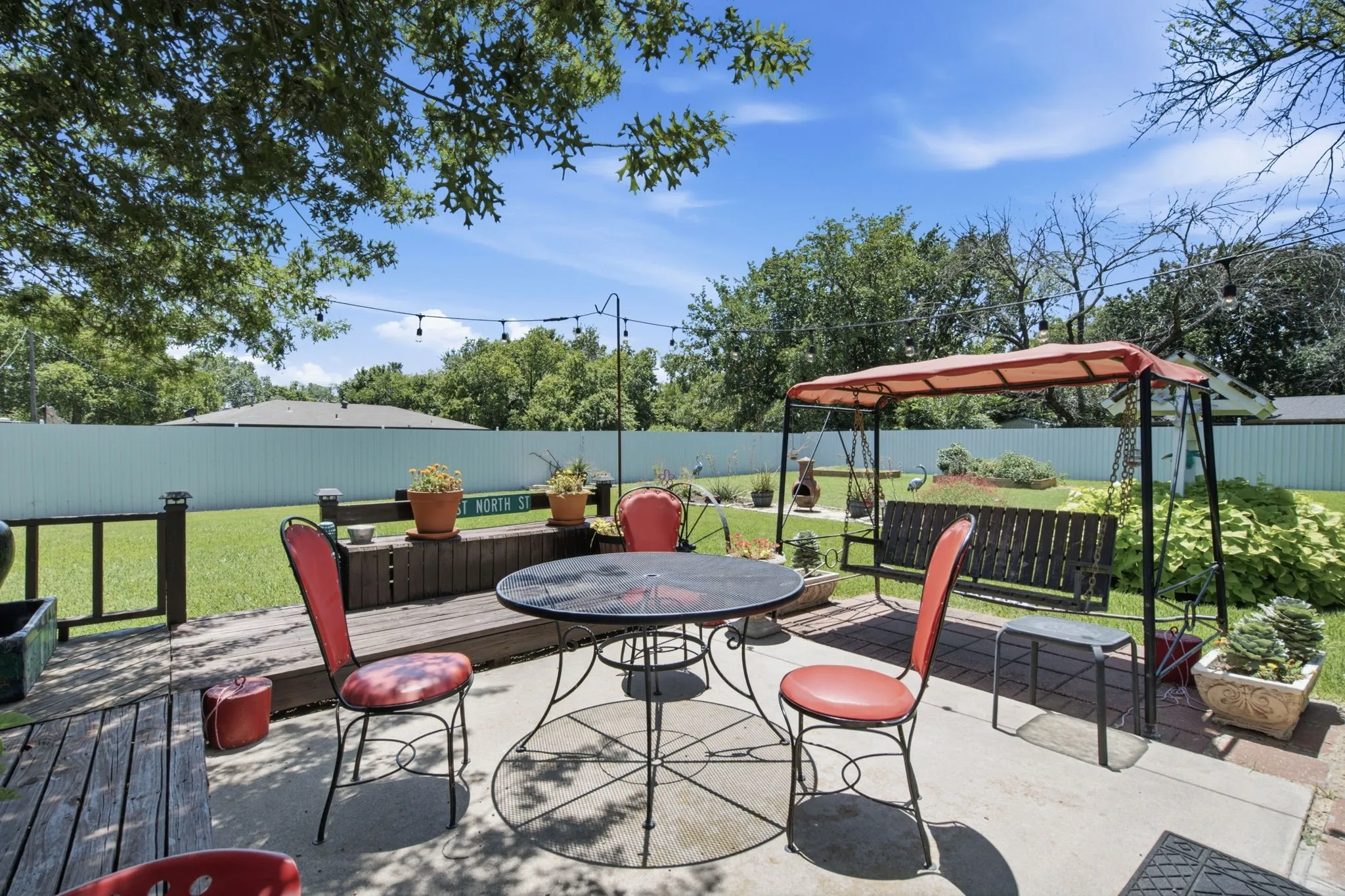 Single Family Residence For Sale in Denton County , 206 E North Street, Aubrey, Texas 76227, 4 Bedroom, 2 Bathroom, Garage spaces, 1,790 Sqft, built in 1952, mls#21319328, Real Estate Agent in Aubrey, Homes For Sale in Denton county, Homes For Sale in Aubrey, Realtor in Aubrey Texas, Real Estate Brokerage Independent Realty Texas, Luminita Cordes Realtor
