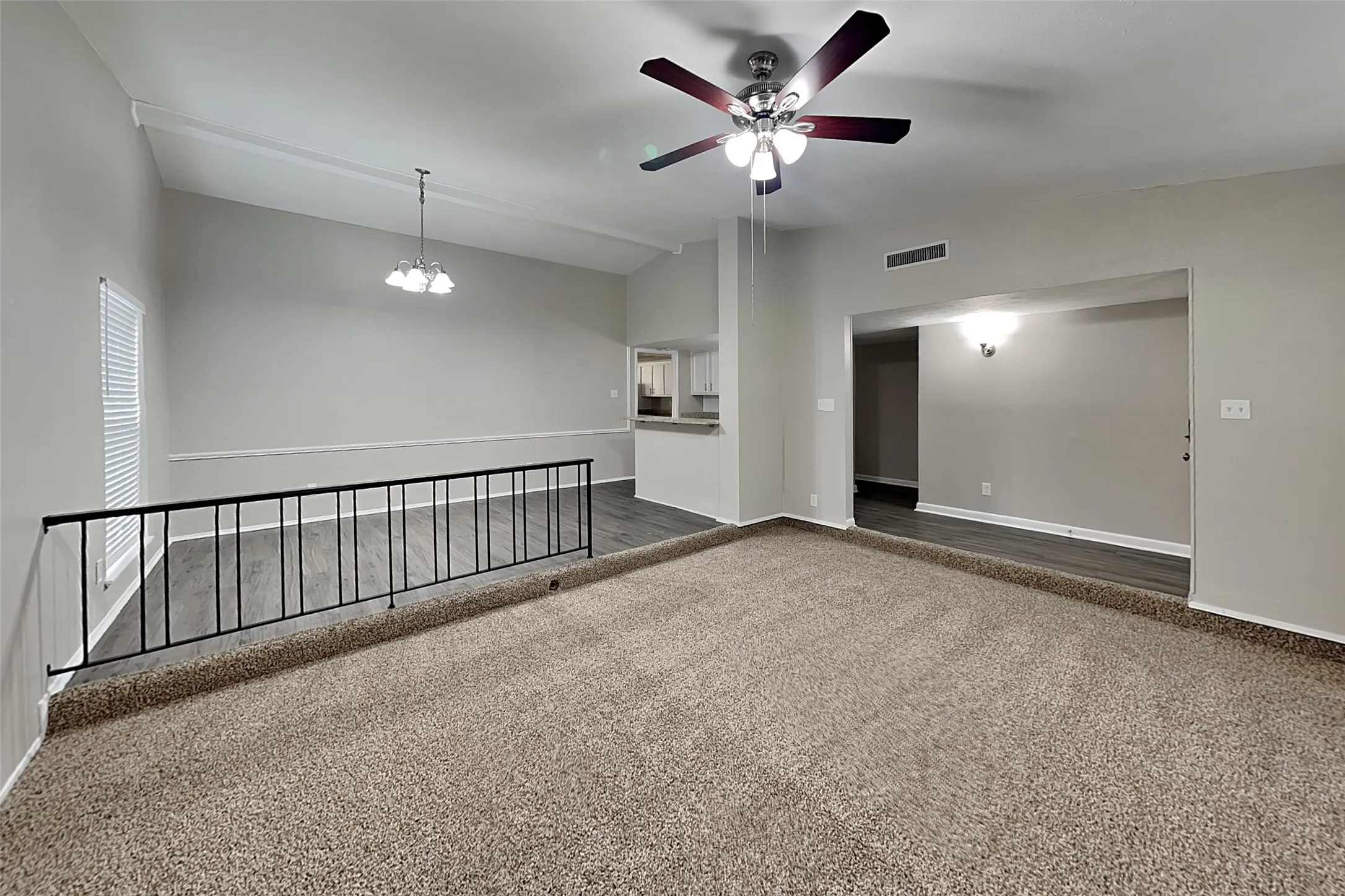 Single Family Residence For Rent in Dallas County , 5901 Excalibur Drive, Garland, Texas 75044, 4 Bedroom, 2 Bathroom, 2 Garage spaces, 2,100 Sqft, built in 1976, mls#21319826, Real Estate Agent in Garland, Homes For Rent in Dallas county, Homes For Rent in Garland, Realtor in Garland Texas, Real Estate Brokerage Independent Realty Texas, Luminita Cordes Realtor
