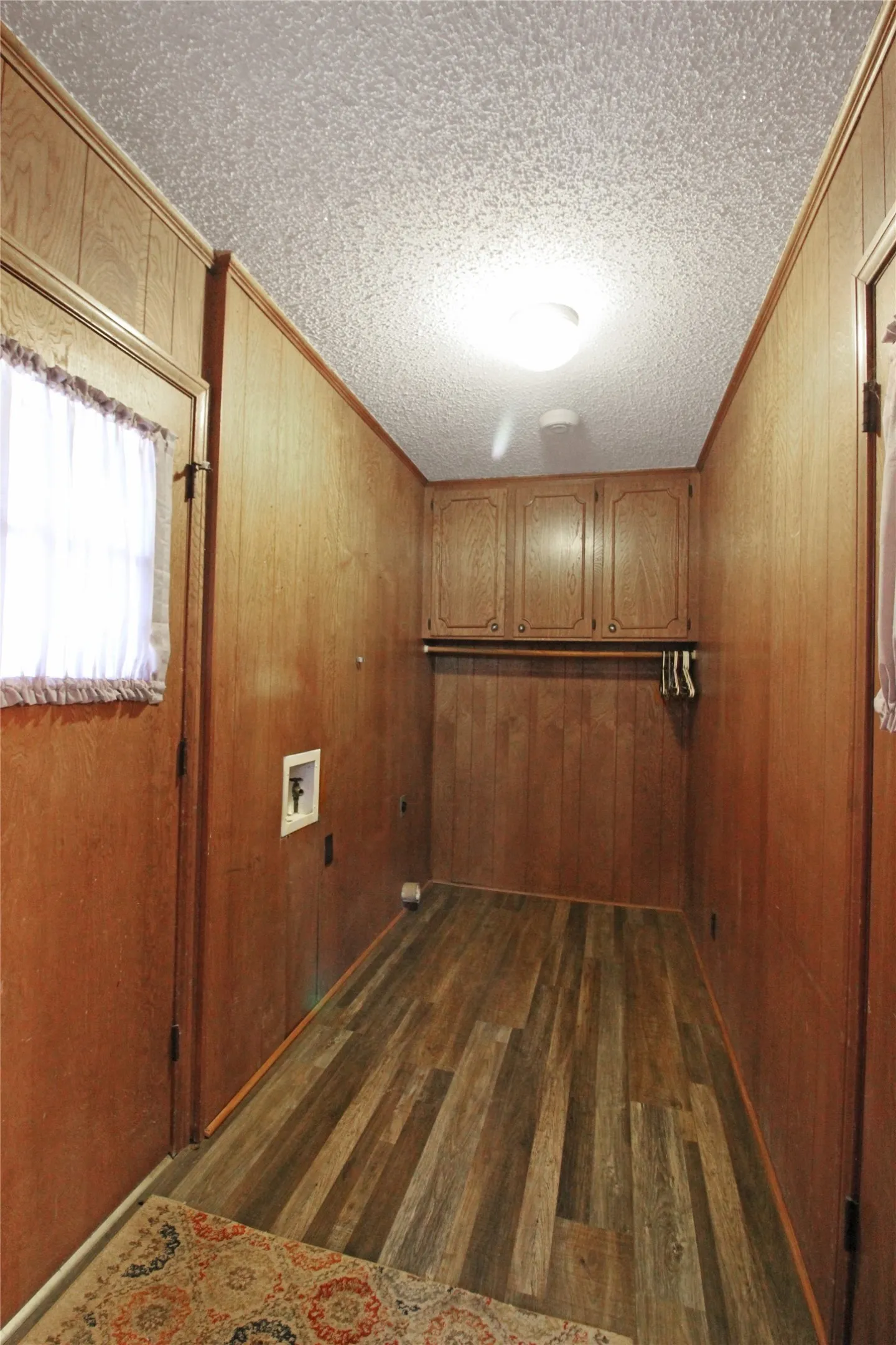 Single Family Residence For Sale in Kaufman County , 8769 S Fm 148, Scurry, Texas 75158, 3 Bedroom, 2 Bathroom, 2 Garage spaces, 1,246 Sqft, built in 1980, mls#21319759, Real Estate Agent in Scurry, Homes For Sale in Kaufman county, Homes For Sale in Scurry, Realtor in Scurry Texas, Real Estate Brokerage Independent Realty Texas, Luminita Cordes Realtor