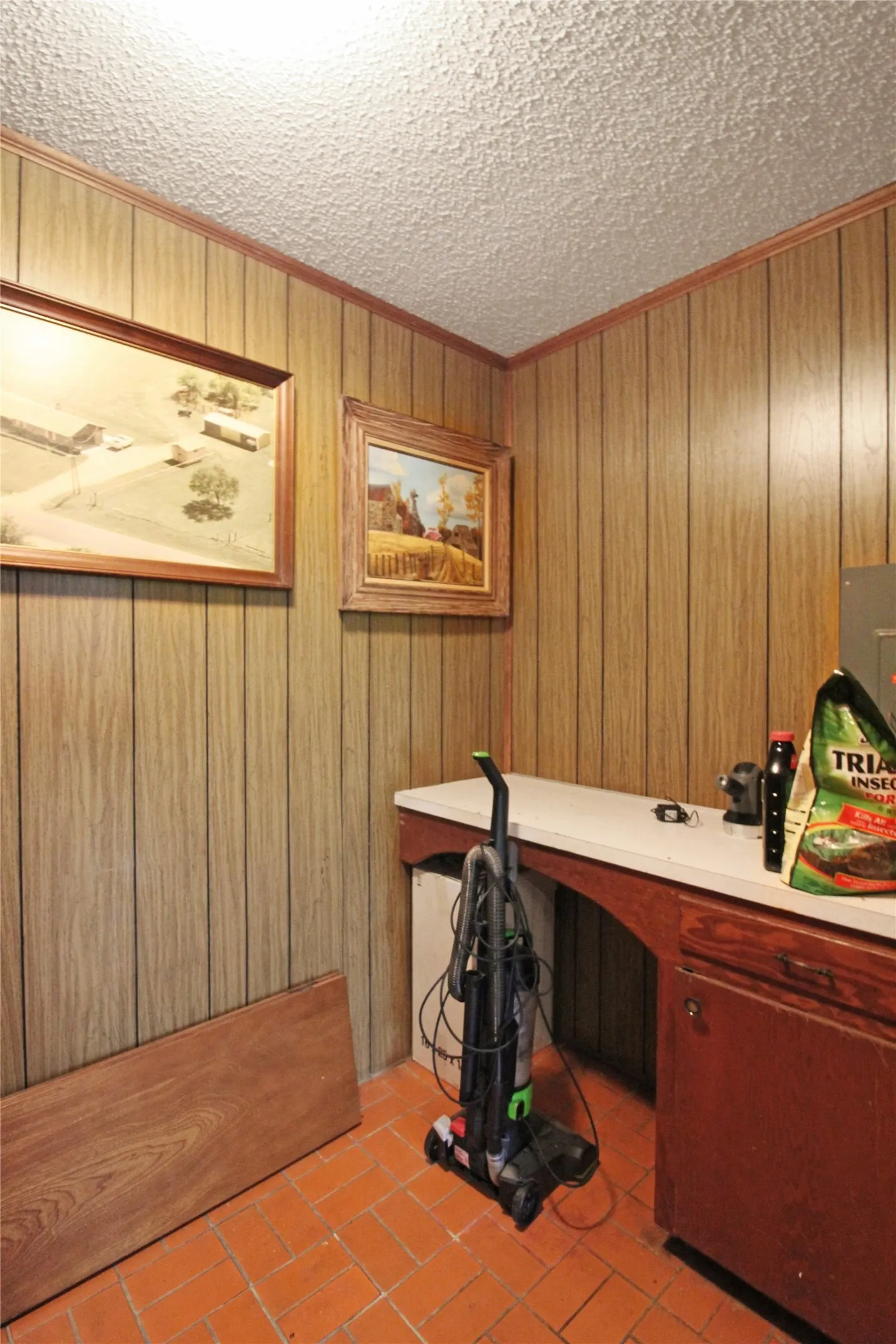 Single Family Residence For Sale in Kaufman County , 8769 S Fm 148, Scurry, Texas 75158, 3 Bedroom, 2 Bathroom, 2 Garage spaces, 1,246 Sqft, built in 1980, mls#21319759, Real Estate Agent in Scurry, Homes For Sale in Kaufman county, Homes For Sale in Scurry, Realtor in Scurry Texas, Real Estate Brokerage Independent Realty Texas, Luminita Cordes Realtor