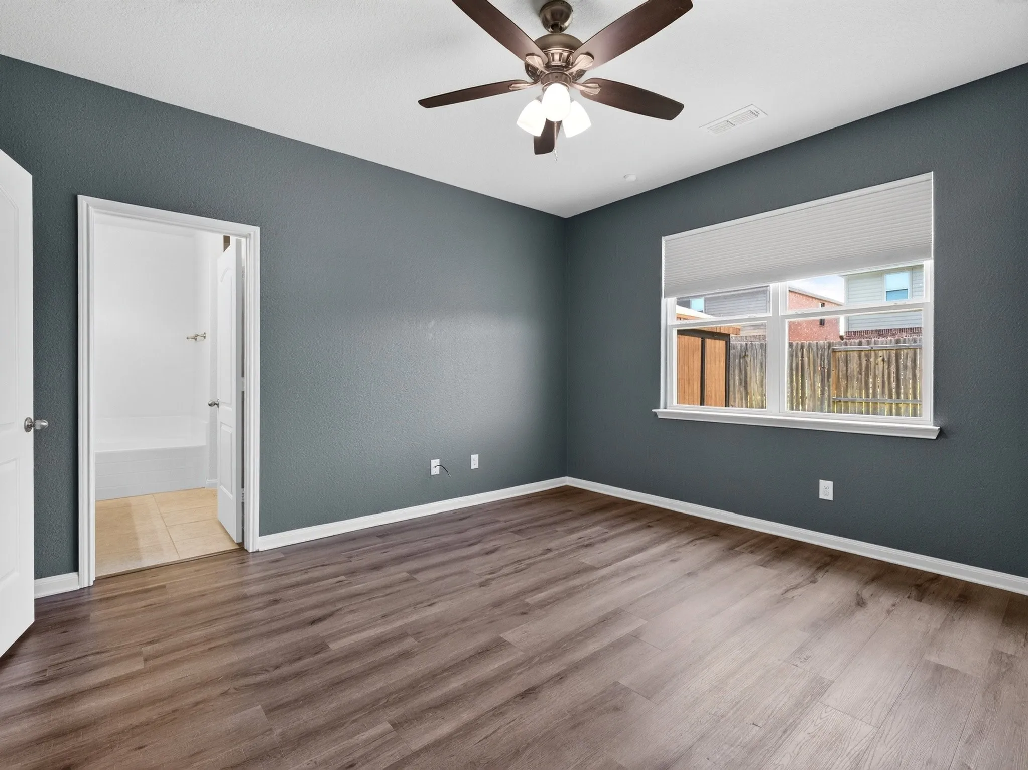 Single Family Residence For Sale in Collin County , 161 Ryan Street, Anna, Texas 75409, 3 Bedroom, 2 Bathroom, 2 Garage spaces, 1,619 Sqft, built in 2017, mls#21318329, Real Estate Agent in Anna, Homes For Sale in Collin county, Homes For Sale in Anna, Realtor in Anna Texas, Real Estate Brokerage Independent Realty Texas, Luminita Cordes Realtor