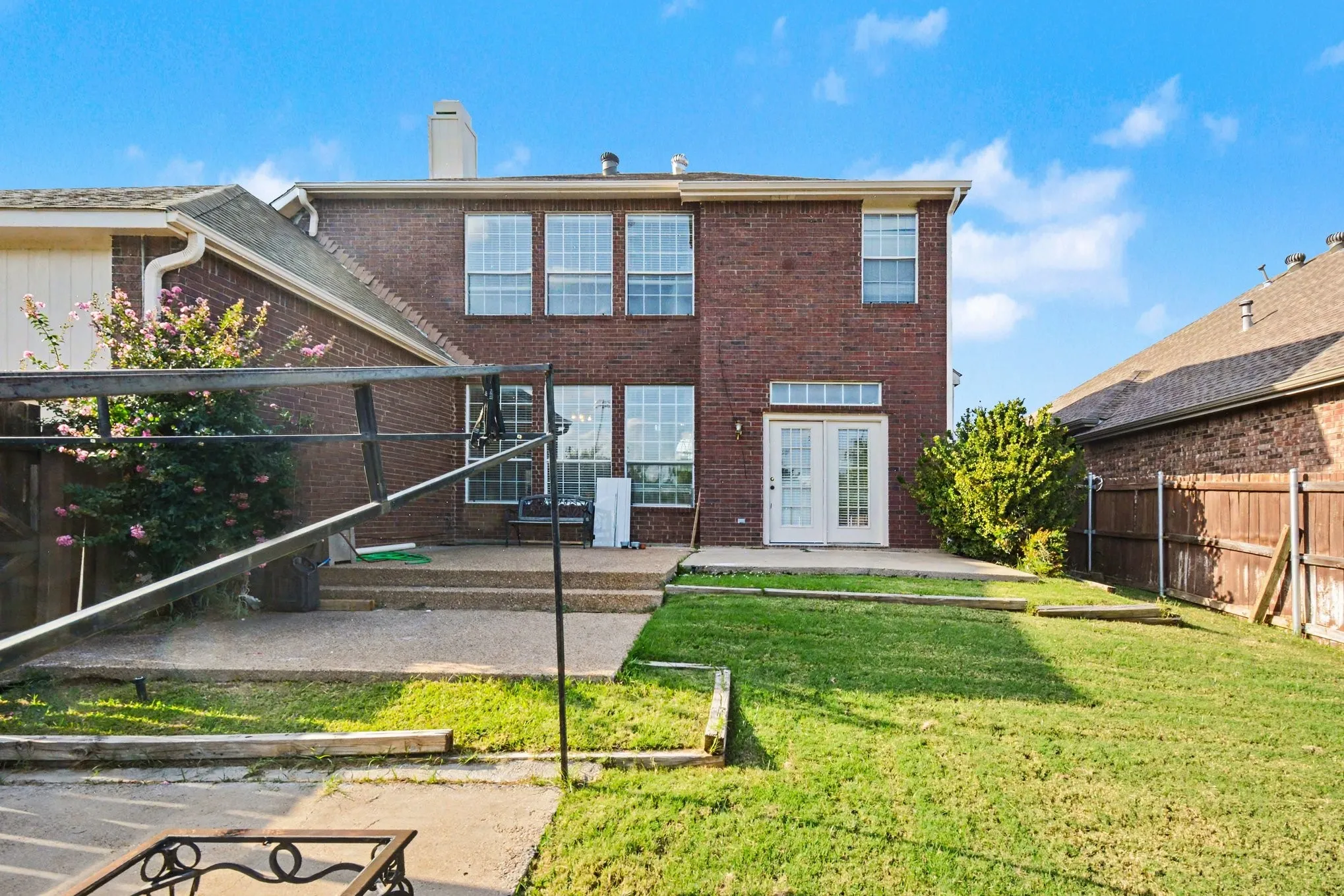 Single Family Residence For Rent in Denton County , 1027 Creek Bend, Carrollton, Texas 75007, 4 Bedroom, 4 Bathroom, 2 Garage spaces, 3,680 Sqft, built in 1992, mls#21319853, Real Estate Agent in Carrollton, Homes For Rent in Denton county, Homes For Rent in Carrollton, Realtor in Carrollton Texas, Real Estate Brokerage Independent Realty Texas, Luminita Cordes Realtor