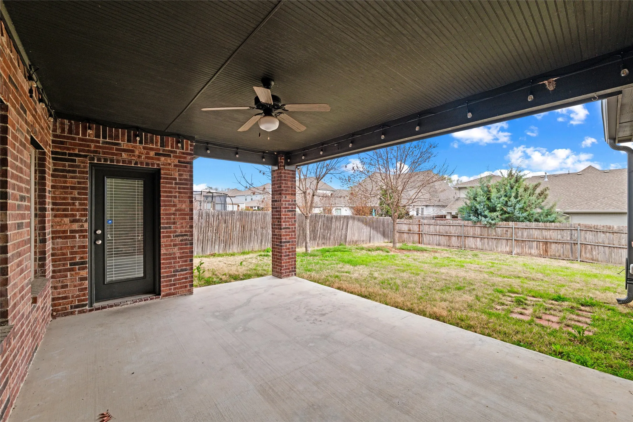 Single Family Residence For Sale in Parker County , 420 Prairie Run, Aledo, Texas 76008, 5 Bedroom, 5 Bathroom, 2 Garage spaces, 3,533 Sqft, built in 2015, mls#21319778, Real Estate Agent in Aledo, Homes For Sale in Parker county, Homes For Sale in Aledo, Realtor in Aledo Texas, Real Estate Brokerage Independent Realty Texas, Luminita Cordes Realtor