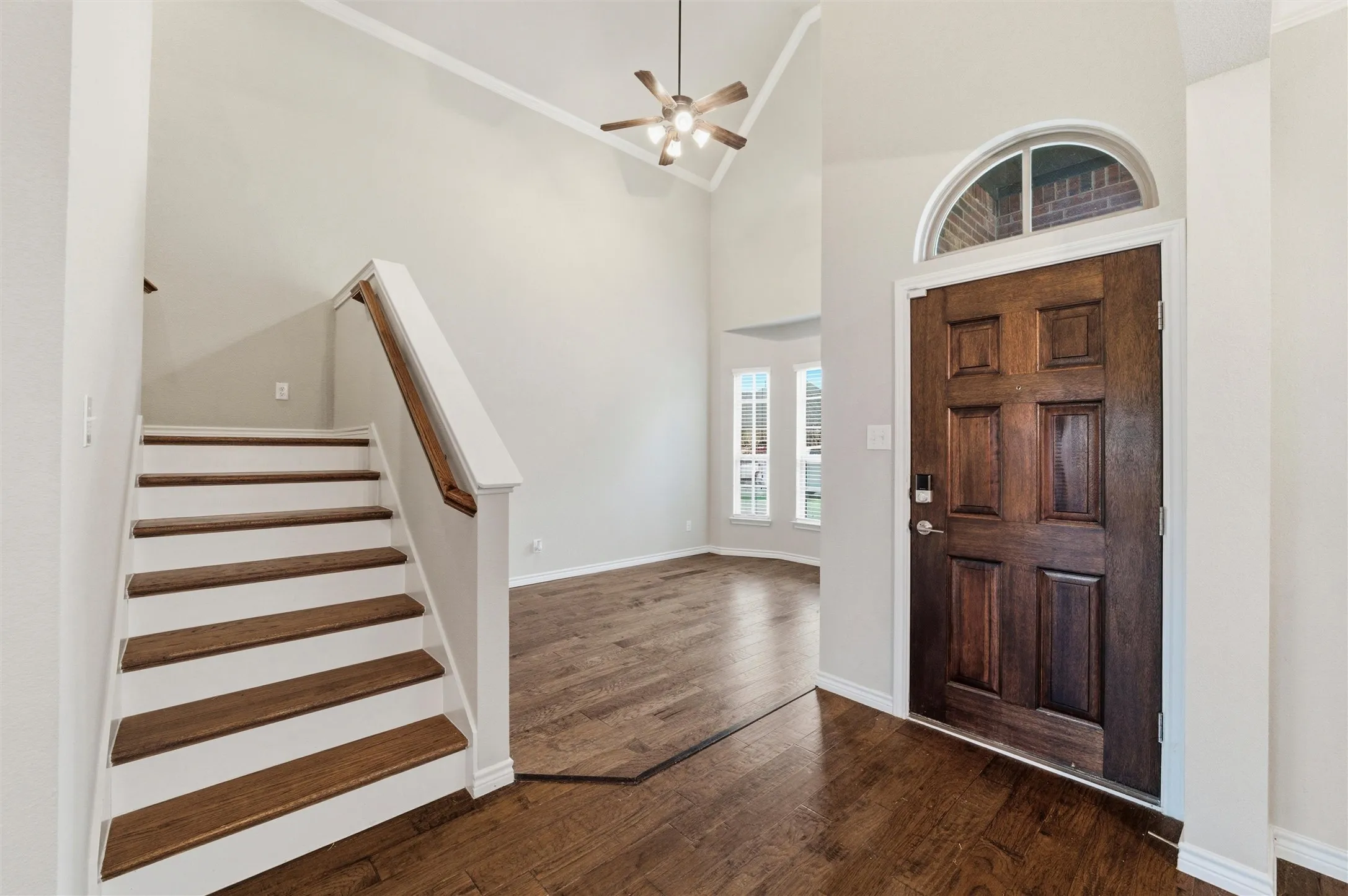 Single Family Residence For Sale in Parker County , 420 Prairie Run, Aledo, Texas 76008, 5 Bedroom, 5 Bathroom, 2 Garage spaces, 3,533 Sqft, built in 2015, mls#21319778, Real Estate Agent in Aledo, Homes For Sale in Parker county, Homes For Sale in Aledo, Realtor in Aledo Texas, Real Estate Brokerage Independent Realty Texas, Luminita Cordes Realtor