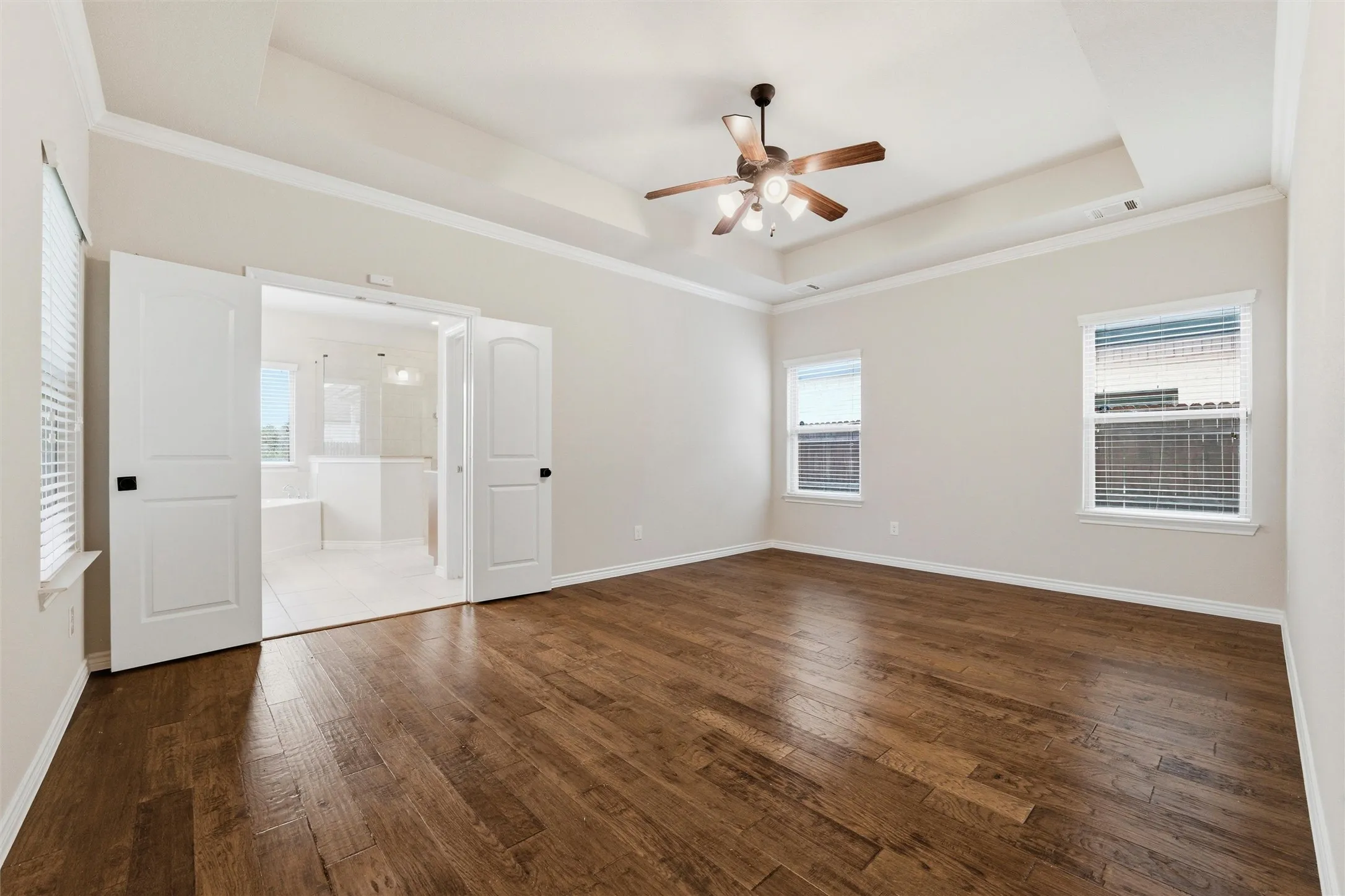 Single Family Residence For Sale in Parker County , 420 Prairie Run, Aledo, Texas 76008, 5 Bedroom, 5 Bathroom, 2 Garage spaces, 3,533 Sqft, built in 2015, mls#21319778, Real Estate Agent in Aledo, Homes For Sale in Parker county, Homes For Sale in Aledo, Realtor in Aledo Texas, Real Estate Brokerage Independent Realty Texas, Luminita Cordes Realtor
