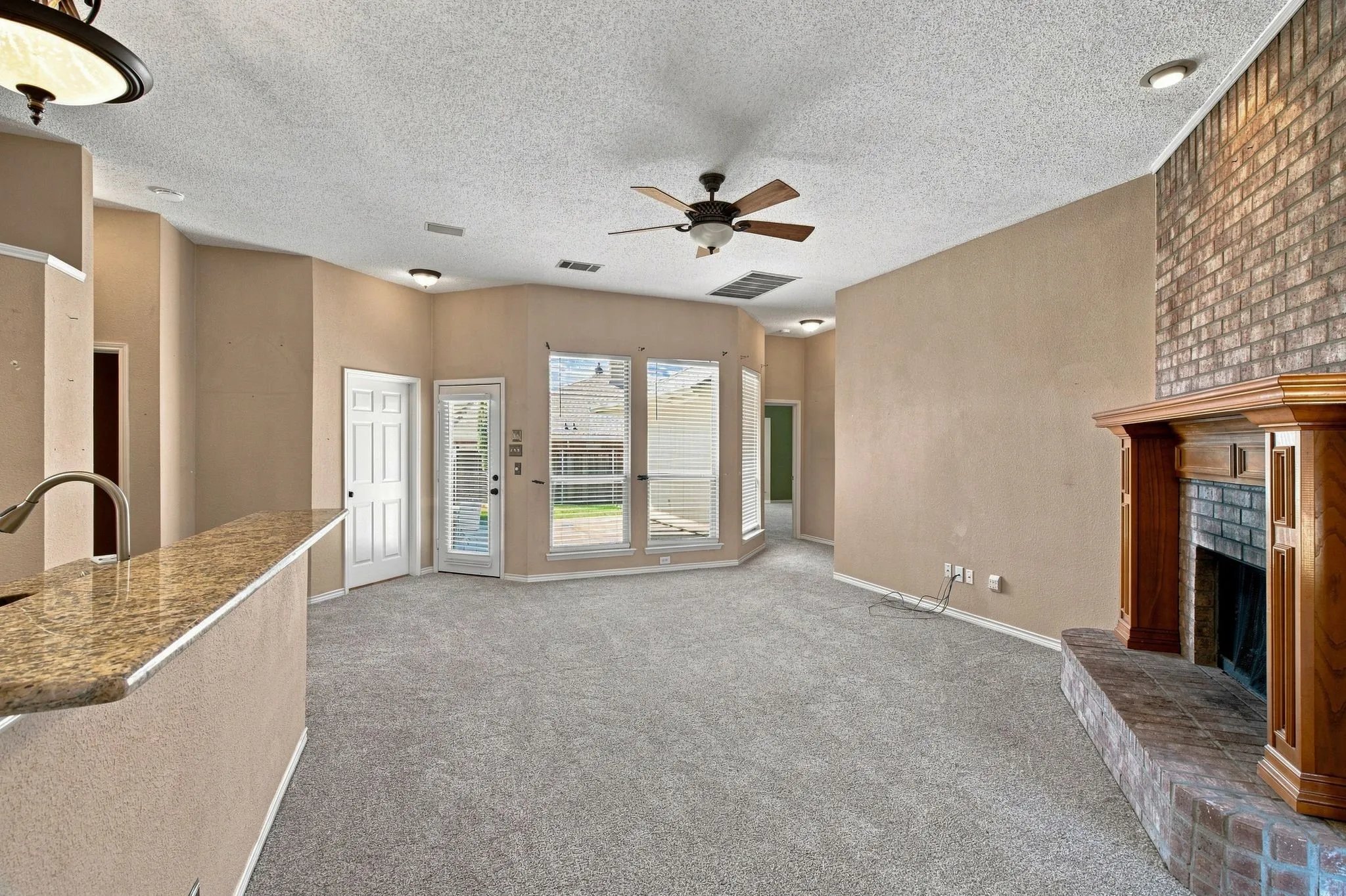 Single Family Residence For Sale in Collin County , 740 Amhurst Court, Allen, Texas 75002, 4 Bedroom, 3 Bathroom, 2 Garage spaces, 2,280 Sqft, built in 1999, mls#21319862, Real Estate Agent in Allen, Homes For Sale in Collin county, Homes For Sale in Allen, Realtor in Allen Texas, Real Estate Brokerage Independent Realty Texas, Luminita Cordes Realtor