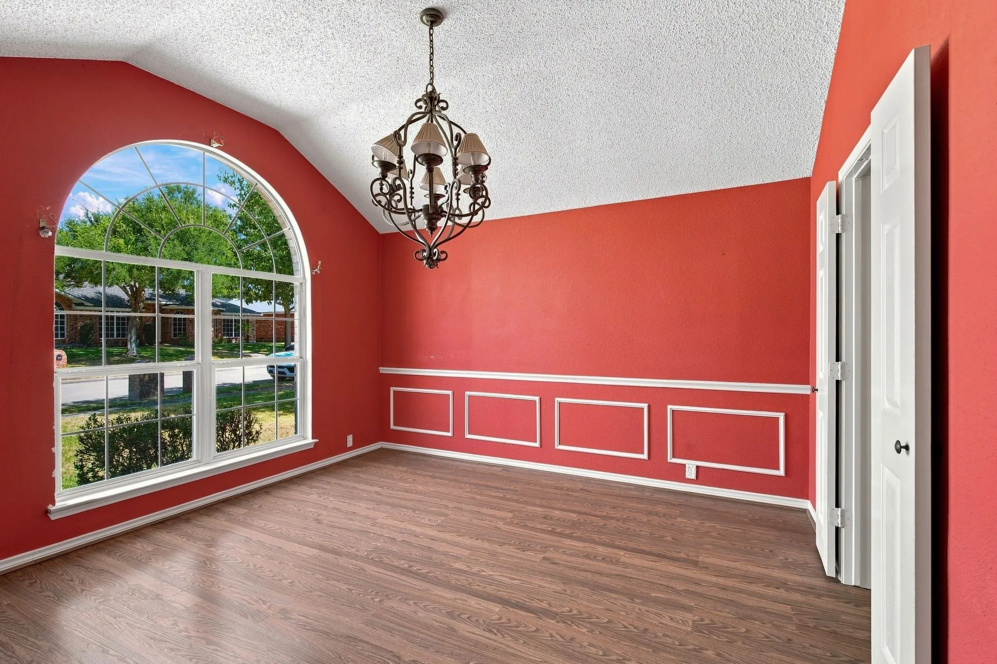 Single Family Residence For Sale in Collin County , 740 Amhurst Court, Allen, Texas 75002, 4 Bedroom, 3 Bathroom, 2 Garage spaces, 2,280 Sqft, built in 1999, mls#21319862, Real Estate Agent in Allen, Homes For Sale in Collin county, Homes For Sale in Allen, Realtor in Allen Texas, Real Estate Brokerage Independent Realty Texas, Luminita Cordes Realtor