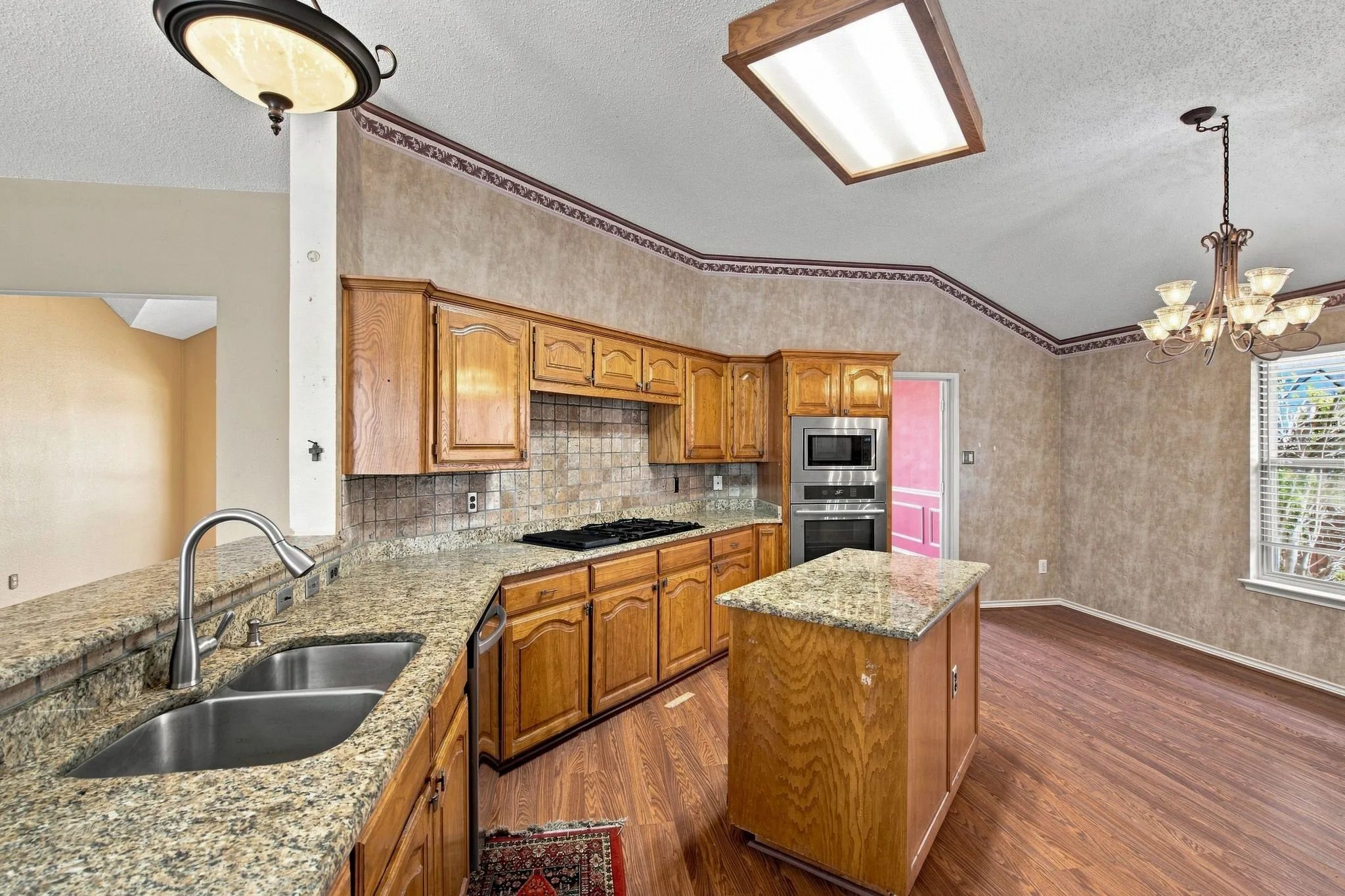 Single Family Residence For Sale in Collin County , 740 Amhurst Court, Allen, Texas 75002, 4 Bedroom, 3 Bathroom, 2 Garage spaces, 2,280 Sqft, built in 1999, mls#21319862, Real Estate Agent in Allen, Homes For Sale in Collin county, Homes For Sale in Allen, Realtor in Allen Texas, Real Estate Brokerage Independent Realty Texas, Luminita Cordes Realtor