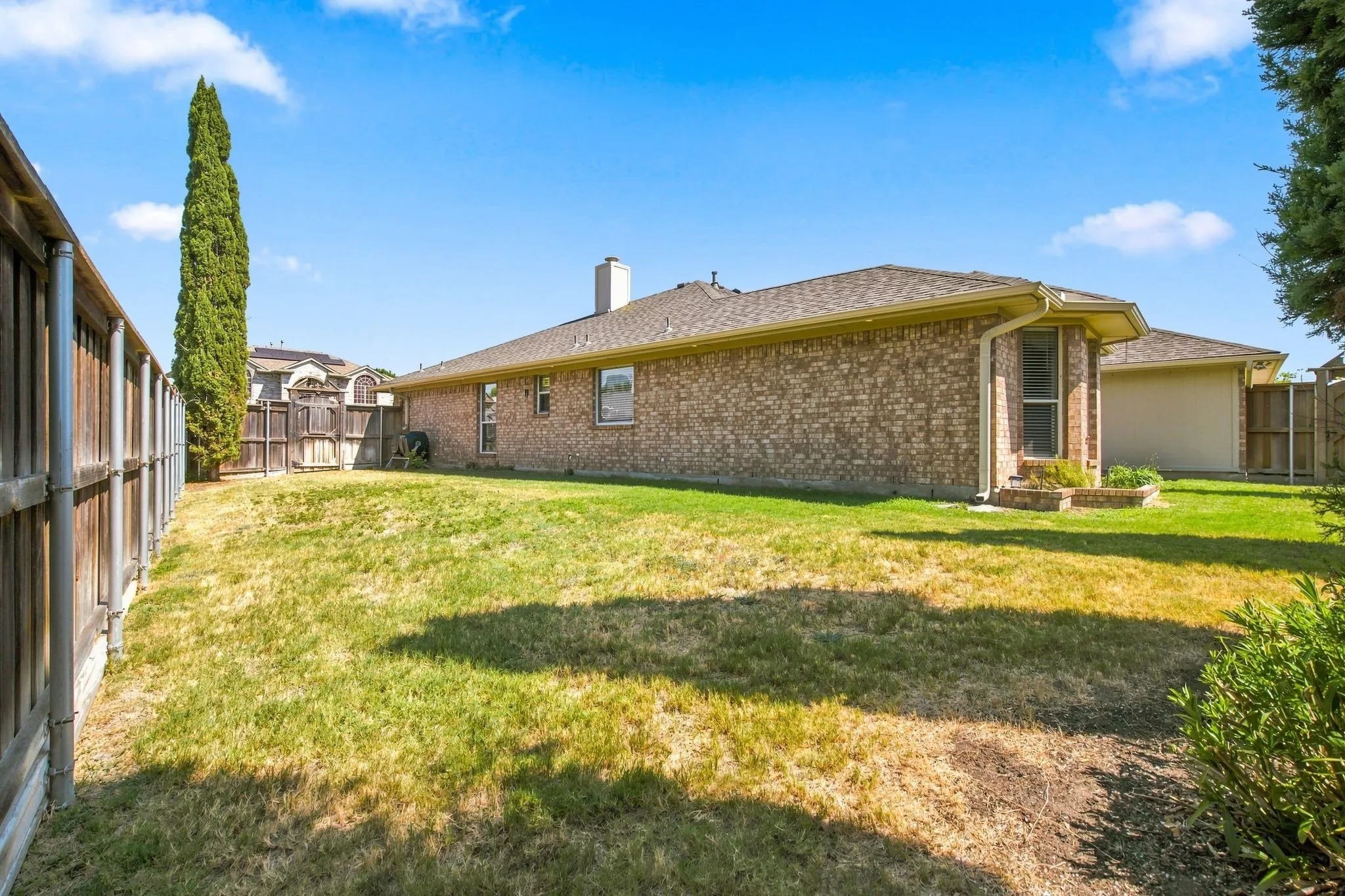 Single Family Residence For Sale in Collin County , 740 Amhurst Court, Allen, Texas 75002, 4 Bedroom, 3 Bathroom, 2 Garage spaces, 2,280 Sqft, built in 1999, mls#21319862, Real Estate Agent in Allen, Homes For Sale in Collin county, Homes For Sale in Allen, Realtor in Allen Texas, Real Estate Brokerage Independent Realty Texas, Luminita Cordes Realtor
