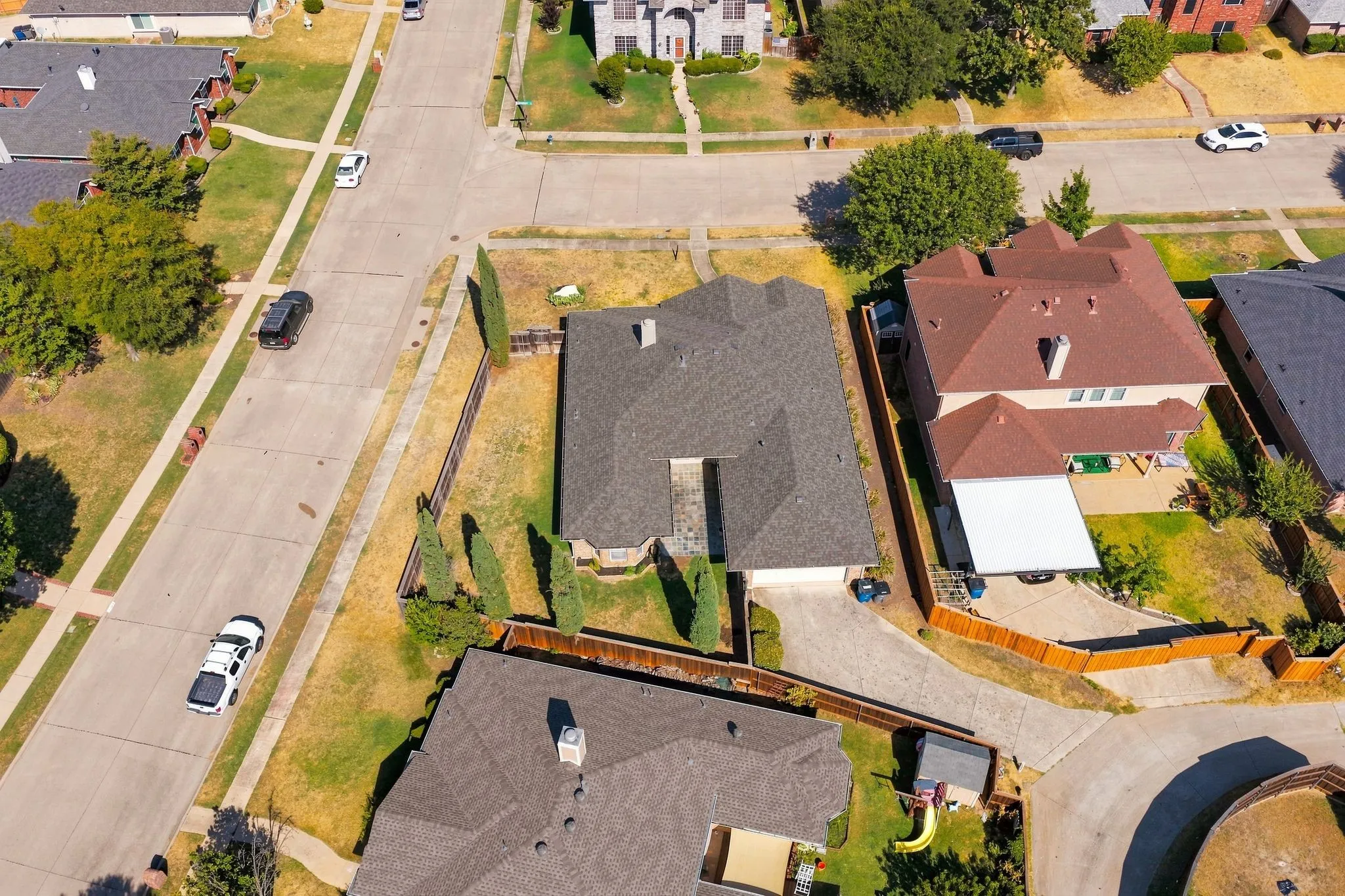 Single Family Residence For Sale in Collin County , 740 Amhurst Court, Allen, Texas 75002, 4 Bedroom, 3 Bathroom, 2 Garage spaces, 2,280 Sqft, built in 1999, mls#21319862, Real Estate Agent in Allen, Homes For Sale in Collin county, Homes For Sale in Allen, Realtor in Allen Texas, Real Estate Brokerage Independent Realty Texas, Luminita Cordes Realtor