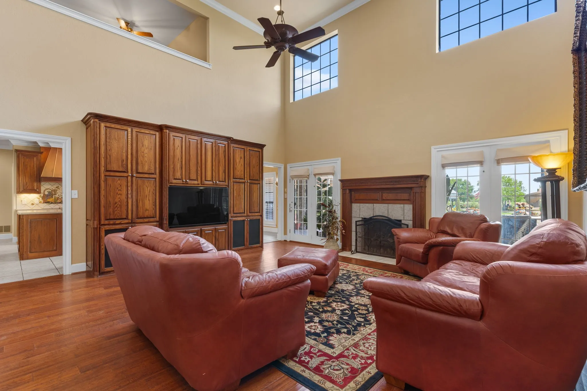 Single Family Residence For Sale in Wichita County , 2524 State Highway 79 S, Wichita Falls, Texas 76310, 4 Bedroom, 5 Bathroom, 5 Garage spaces, 3,213 Sqft, built in 1999, mls#21319865, Real Estate Agent in Wichita Falls, Homes For Sale in Wichita county, Homes For Sale in Wichita Falls, Realtor in Wichita Falls Texas, Real Estate Brokerage Independent Realty Texas, Luminita Cordes Realtor