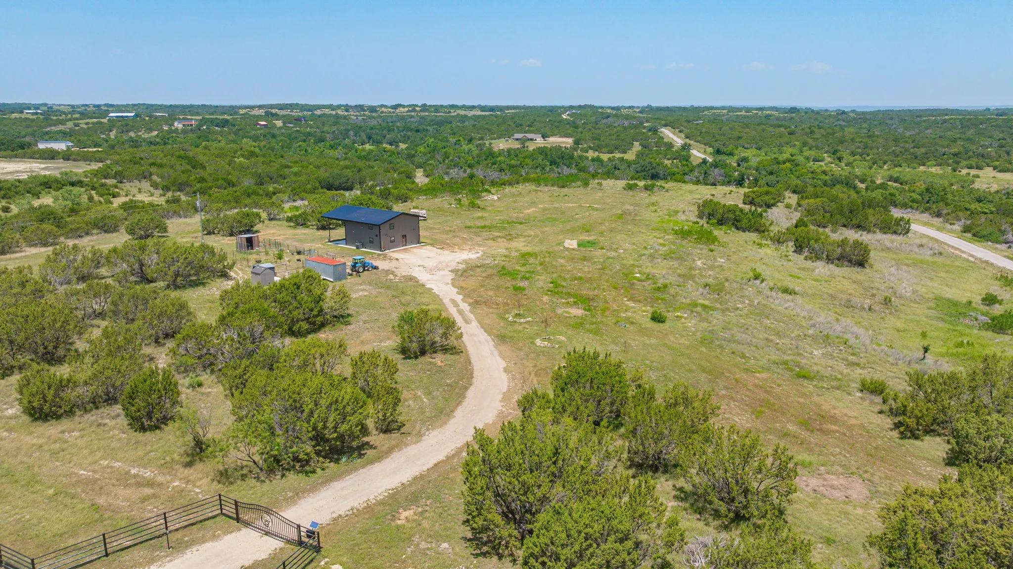 Single Family Residence For Sale in Erath County , 4755 Buffalo Ridge Drive, Stephenville, Texas 76401, 1 Bedroom, 1 Bathroom, Garage spaces, 1,500 Sqft, built in 2023, mls#21319543, Real Estate Agent in Stephenville, Homes For Sale in Erath county, Homes For Sale in Stephenville, Realtor in Stephenville Texas, Real Estate Brokerage Independent Realty Texas, Luminita Cordes Realtor