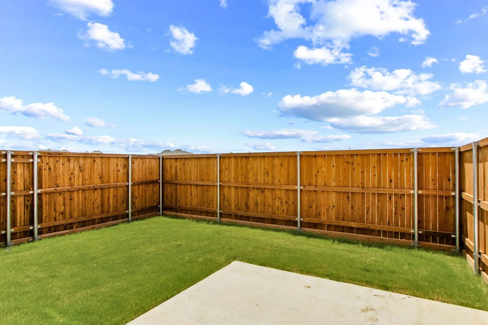 027-4623HawksTrail-OakPoint-TX-75068-Exterior.jpg-SMALL