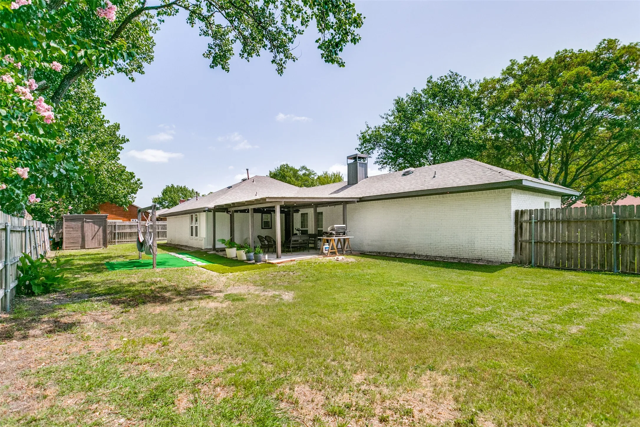 Single Family Residence For Sale in Dallas County , 6709 Abilene Drive, Sachse, Texas 75048, 3 Bedrooms, 2 Bathrooms, 2 Garage spaces, 1,641 Sqft, built in 1983, Price $370,000, mls#21319149, Real Estate Agent in Sachse, Homes For Sale in Dallas county, Homes For Sale in Sachse, Realtor in Sachse Texas, Real Estate Brokerage Independent Realty Texas, Luminita Cordes Realtor