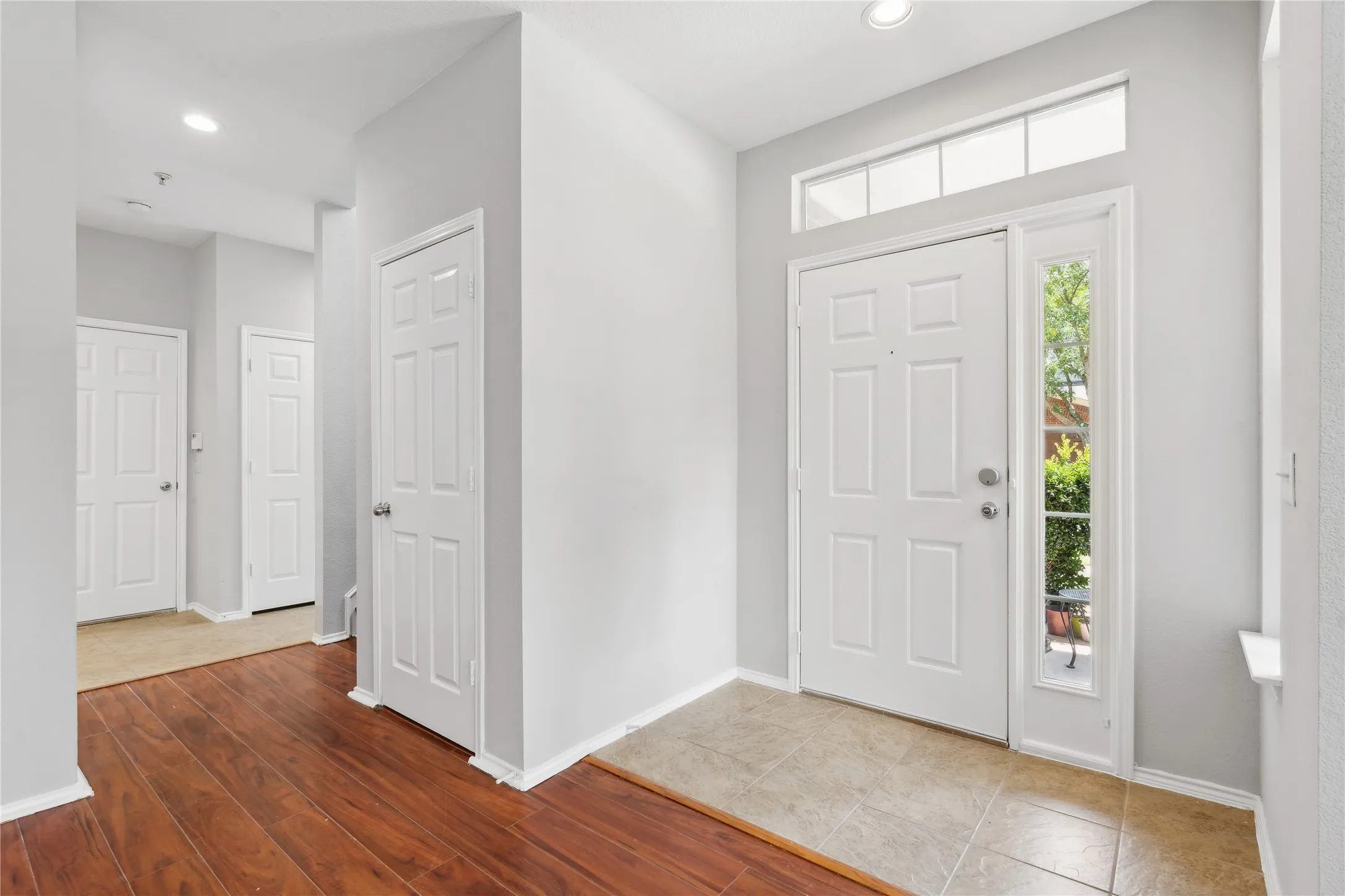 Townhouse For Rent in Collin County , 2316 Stoneleigh Place, Mc Kinney, Texas 75071, 3 Bedroom, 3 Bathroom, 2 Garage spaces, 1,644 Sqft, built in 2005, mls#21317231, Real Estate Agent in Mc Kinney, Homes For Rent in Collin county, Homes For Rent in Mc Kinney, Realtor in Mc Kinney Texas, Real Estate Brokerage Independent Realty Texas, Luminita Cordes Realtor