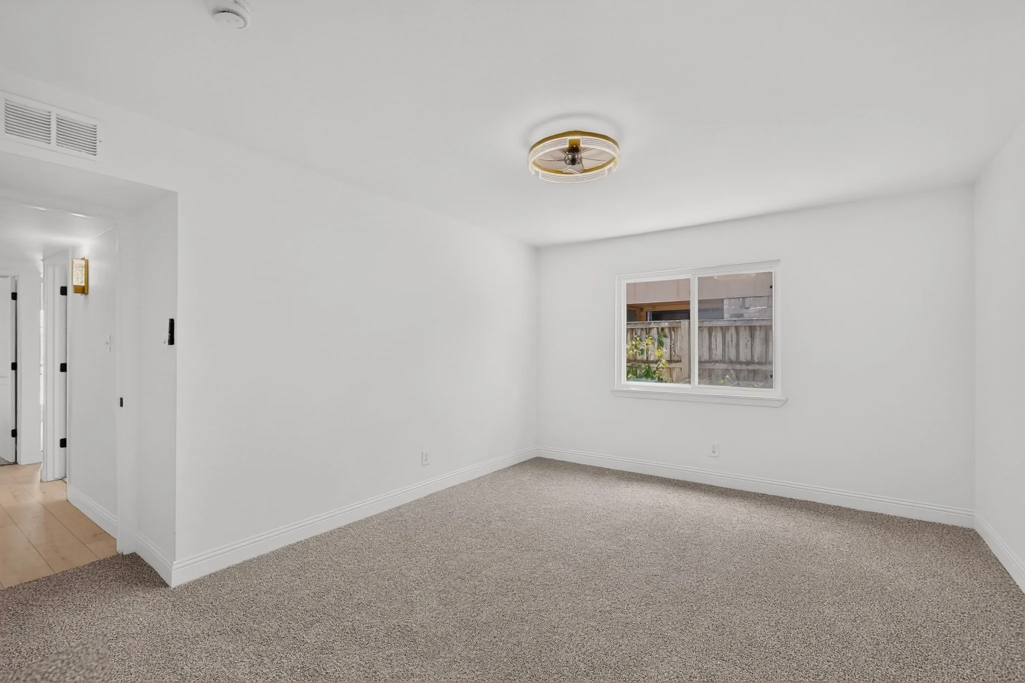 Single Family Residence For Sale in Denton County , 4528 Augusta Street, The Colony, Texas 75056, 4 Bedroom, 3 Bathroom, 2 Garage spaces, 2,017 Sqft, built in 1983, mls#21319642, Real Estate Agent in The Colony, Homes For Sale in Denton county, Homes For Sale in The Colony, Realtor in The Colony Texas, Real Estate Brokerage Independent Realty Texas, Luminita Cordes Realtor