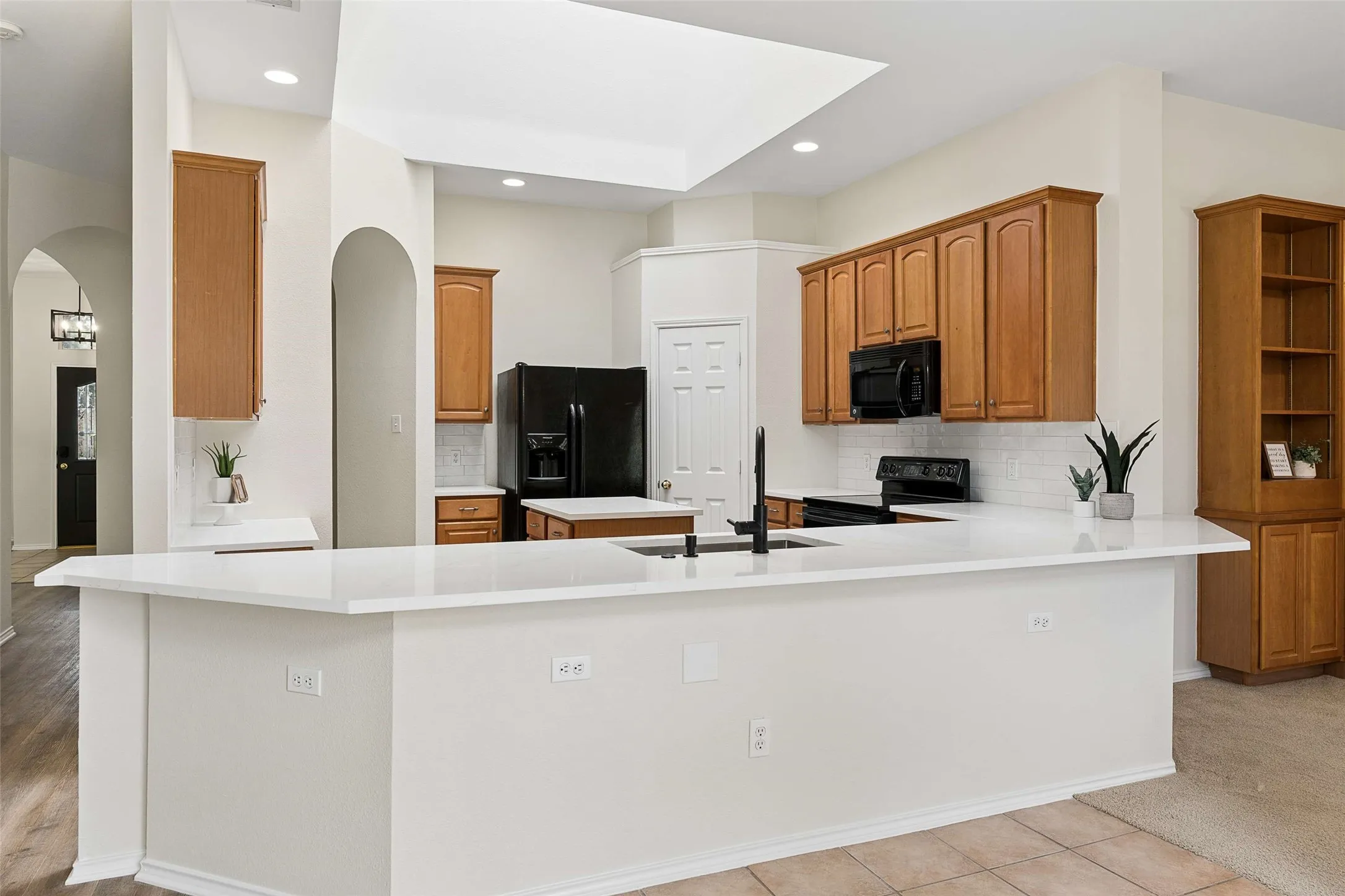 Single Family Residence For Sale in Collin County , 9818 Asheboro Street, Frisco, Texas 75035, 4 Bedroom, 2 Bathroom, 2 Garage spaces, 2,127 Sqft, built in 1999, mls#21319893, Real Estate Agent in Frisco, Homes For Sale in Collin county, Homes For Sale in Frisco, Realtor in Frisco Texas, Real Estate Brokerage Independent Realty Texas, Luminita Cordes Realtor
