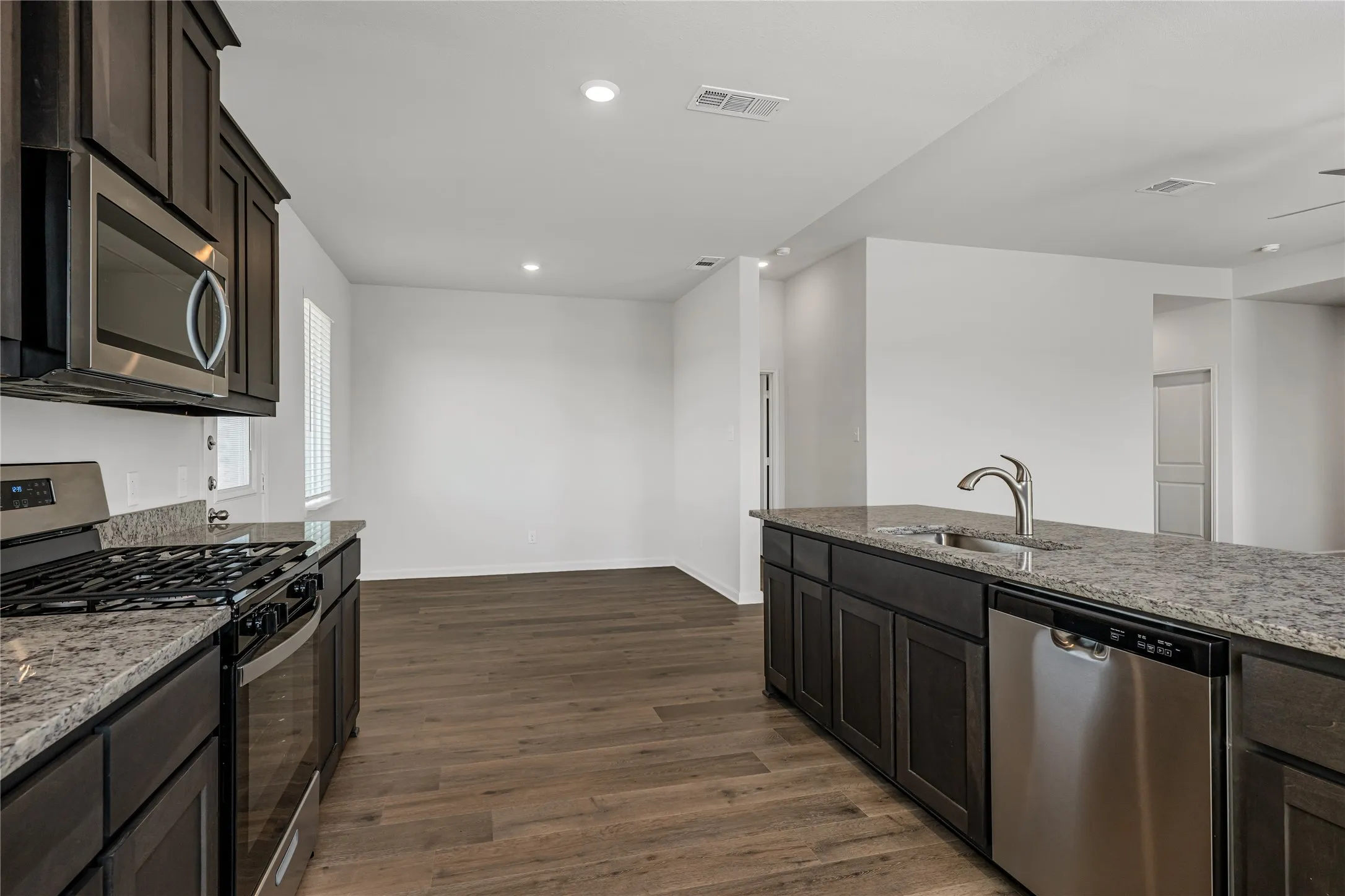 Single Family Residence For Rent in Tarrant County , 1125 Tempe Lane, Fort Worth, Texas 76108, 4 Bedrooms, 2 Bathrooms, 2 Garage spaces, 1,798 Sqft, built in 2026, Price $2,835, mls#21319896, Real Estate Agent in Fort Worth, Homes For Rent in Tarrant county, Homes For Rent in Fort Worth, Realtor in Fort Worth Texas, Real Estate Brokerage Independent Realty Texas, Luminita Cordes Realtor