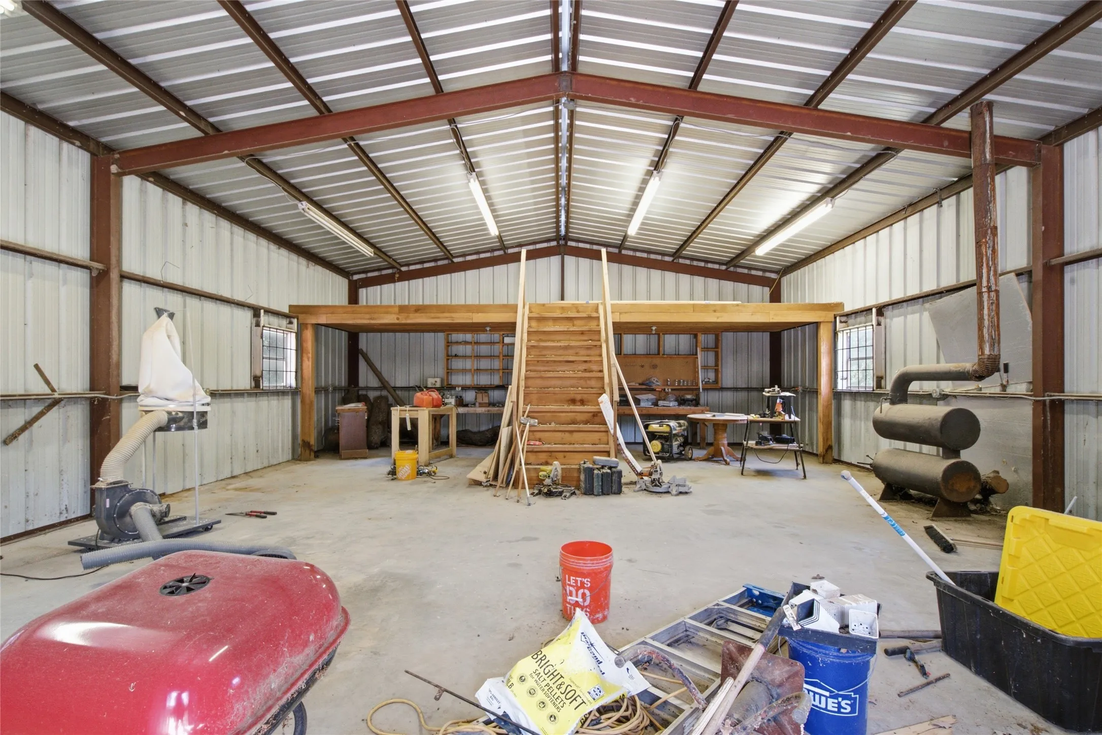 Single Family Residence For Sale in Parker County , 3200 Fairview Road, Millsap, Texas 76066, 3 Bedroom, 2 Bathroom, Garage spaces, 1,344 Sqft, built in 1990, mls#21319900, Real Estate Agent in Millsap, Homes For Sale in Parker county, Homes For Sale in Millsap, Realtor in Millsap Texas, Real Estate Brokerage Independent Realty Texas, Luminita Cordes Realtor