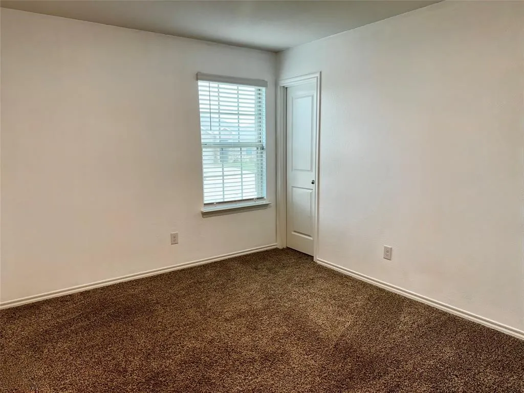 Single Family Residence For Rent in Kaufman County , 4325 Pyramid Drive, Forney, Texas 75126, 3 Bedroom, 2 Bathroom, 2 Garage spaces, 1,450 Sqft, built in 2020, mls#21300701, Real Estate Agent in Forney, Homes For Rent in Kaufman county, Homes For Rent in Forney, Realtor in Forney Texas, Real Estate Brokerage Independent Realty Texas, Luminita Cordes Realtor